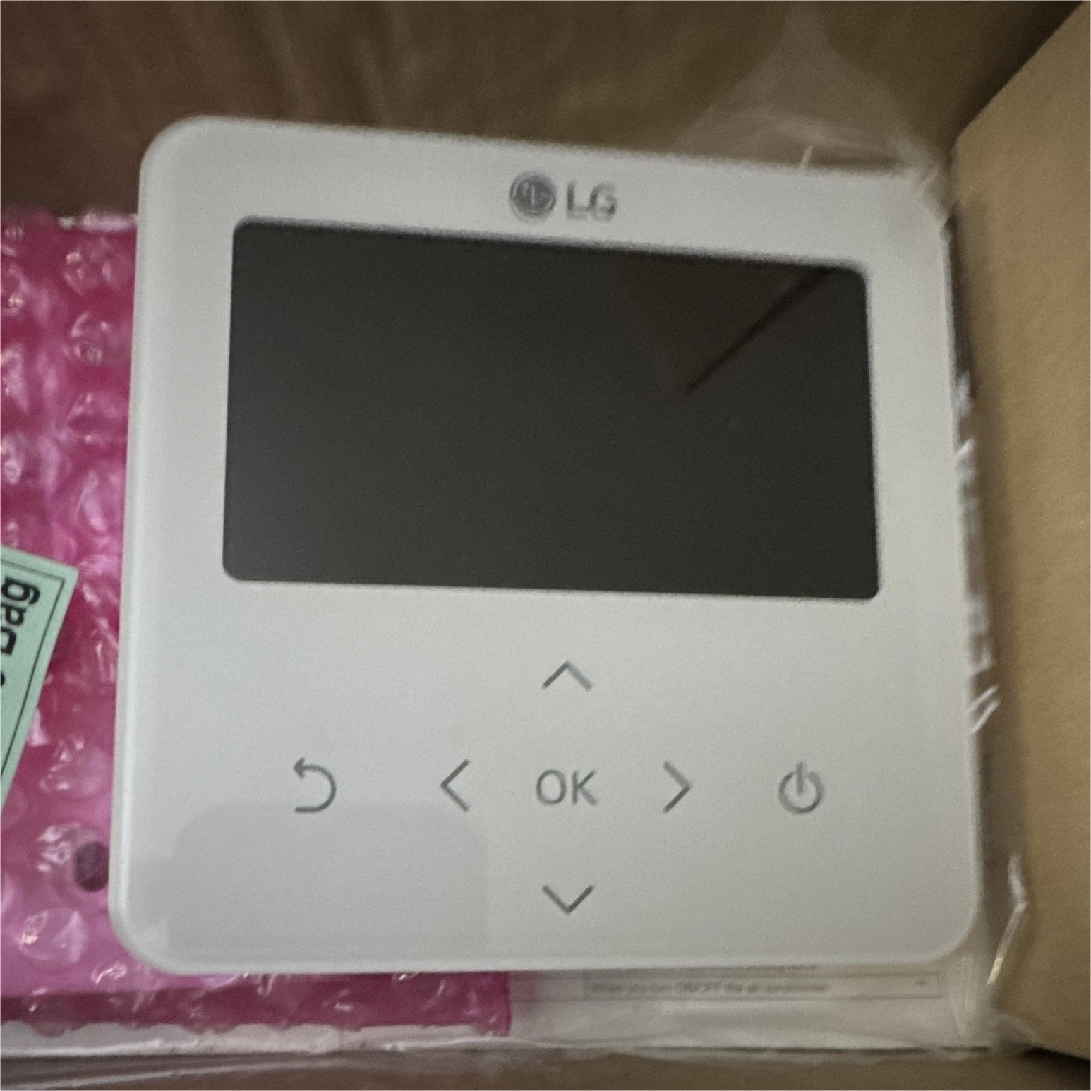 LG PREMTB100.ENCXLUS AAA76369317 12V Programmable Touch Wall Thermostat White