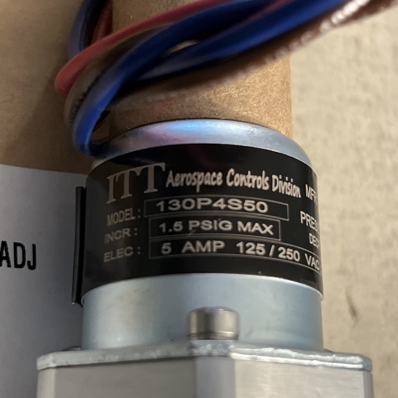 ITT Industries 130P4S50 Neo-Dyn Pressure Switch 3-5A 28VDC 600 PSIG