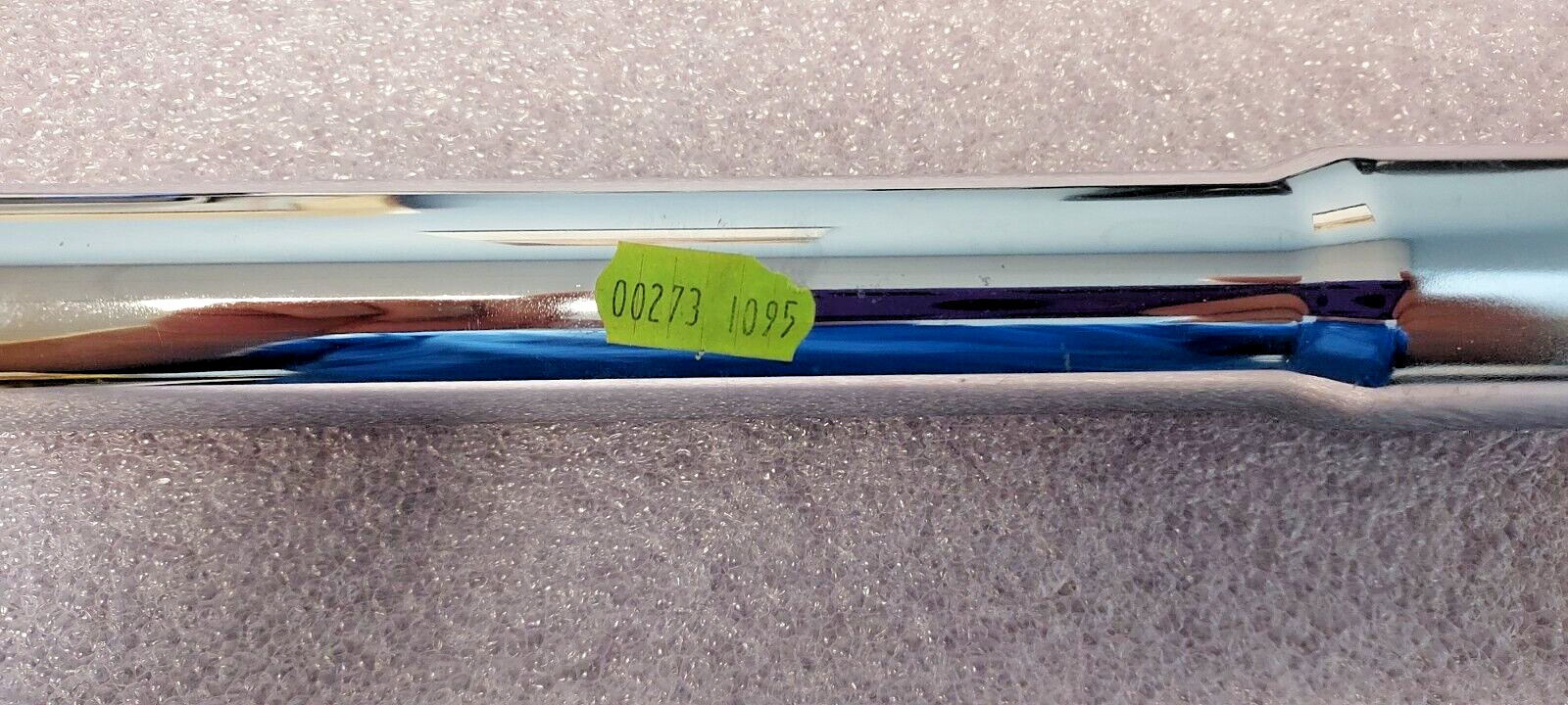 ‘ 1 PIECE’ – PN# 1407-566, – FLUSH CONNECTION, URINA L- NSN: 4510-00-273-1095