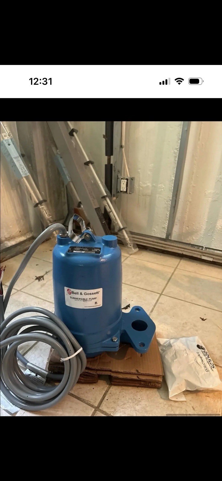 Bell & Gossett Submersible Wastewater Pump. 3 Phase 3/4 HP 200 Volts 3450 RPM