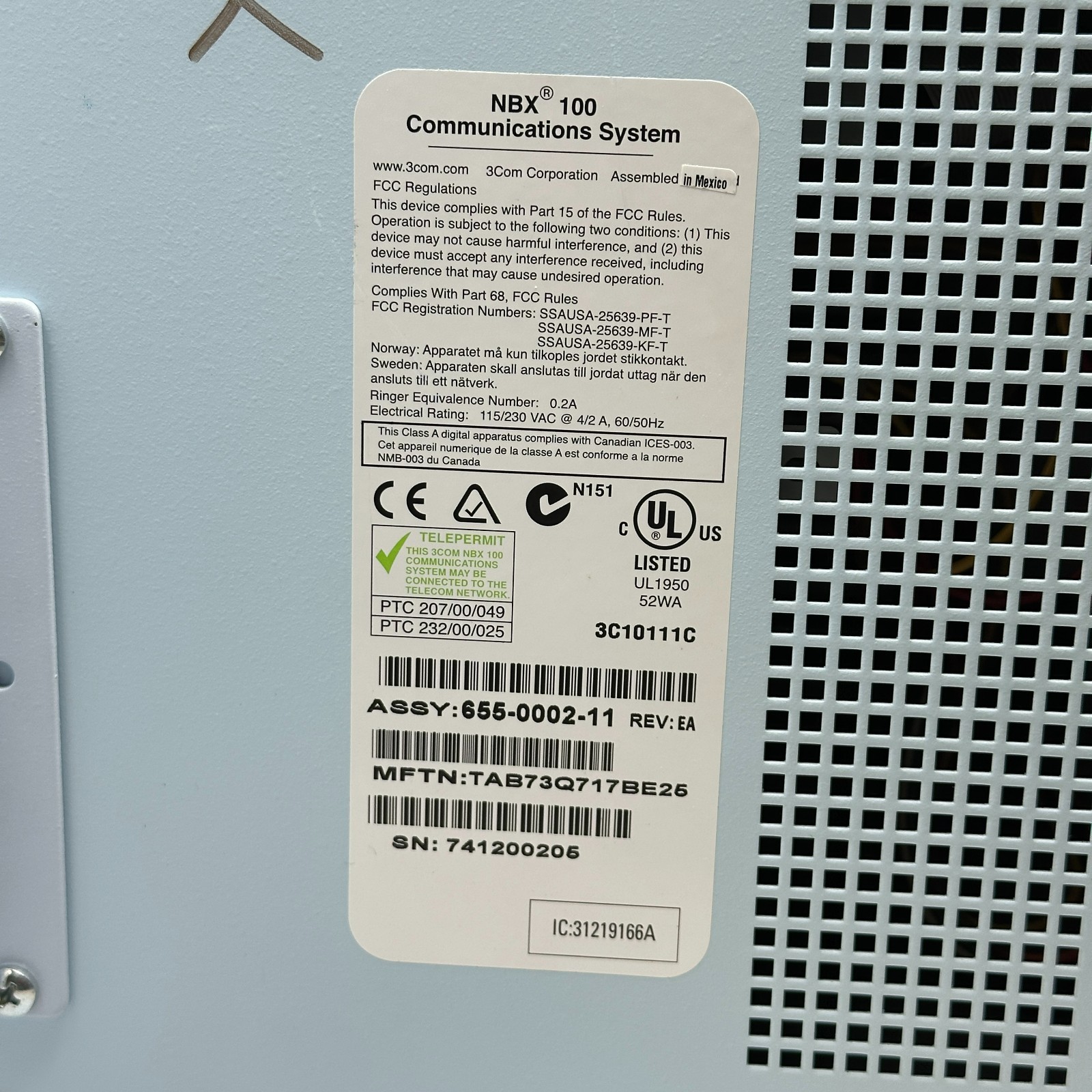3Com NBX 100 Communications System V1000 Chassis | 6-Slot PBX Phone System