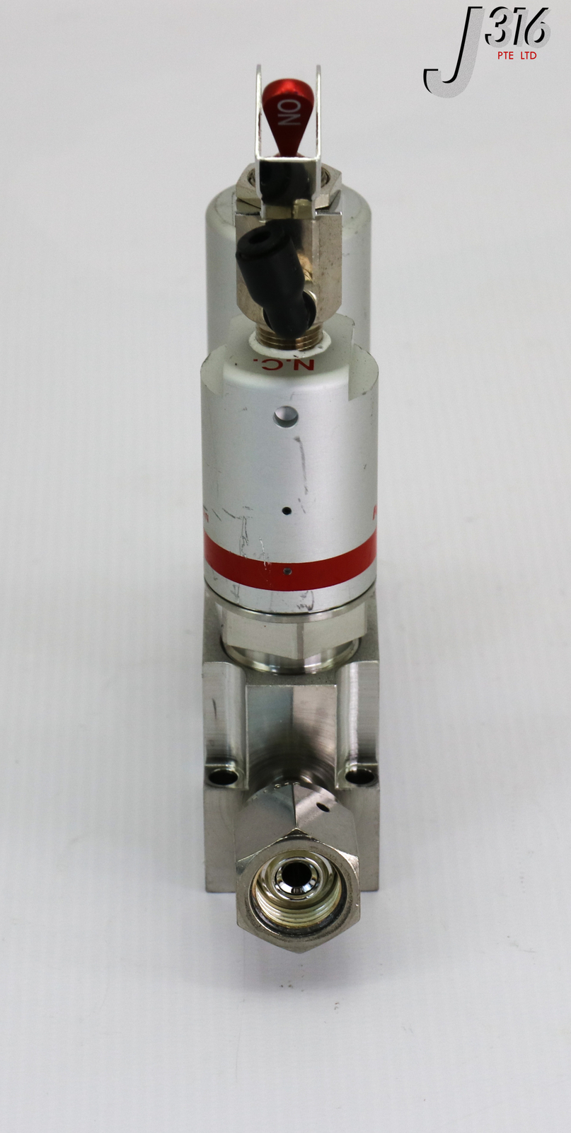 16960 FUJIKIN DIAPHRAGM BLOCK VALVES, TYPE N.C., O.P. 0.5~0.6MPA 477945