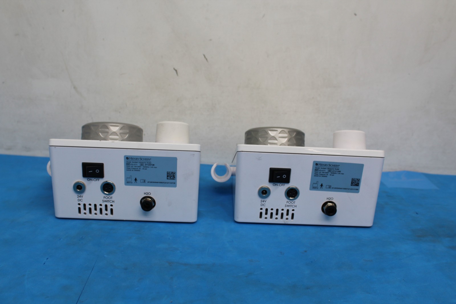 Lot 2 HENRY SCHEIN ACCLEAN ULTRASONIC SCALER 570-2771 25KHZ PARTS/REPAIR T9-C10