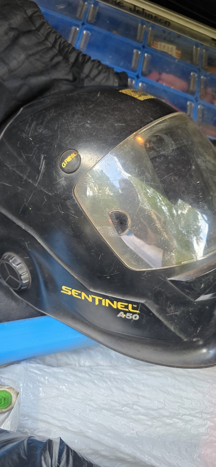ESAB Sentinel A50 Auto-Darkening Welding Helmet Black, Grind Mode, 4 Sensors