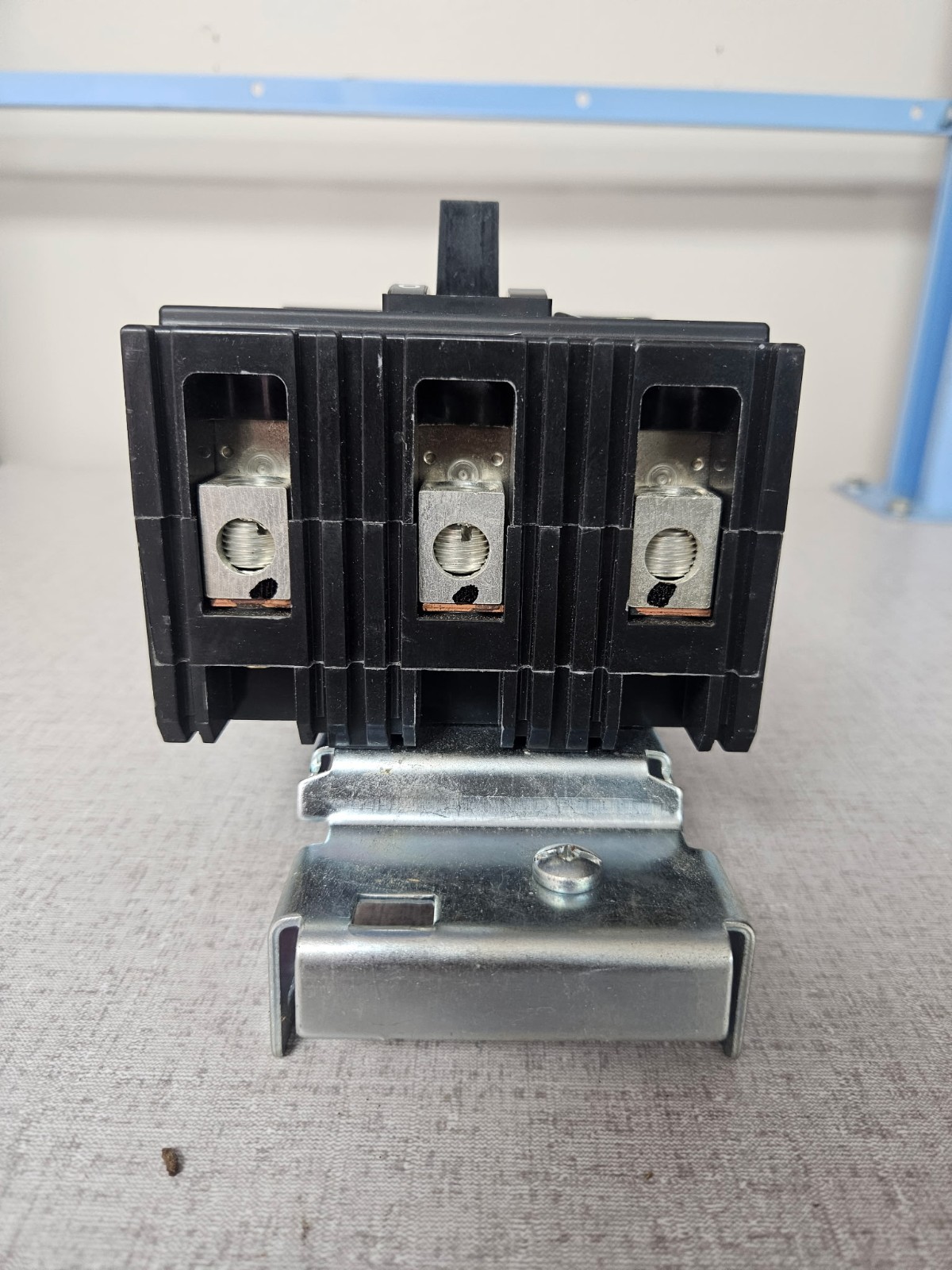 FA36100 SQUARE D NEW TAKE OUTS (11 AVAILABLE) FREE SHIPPING