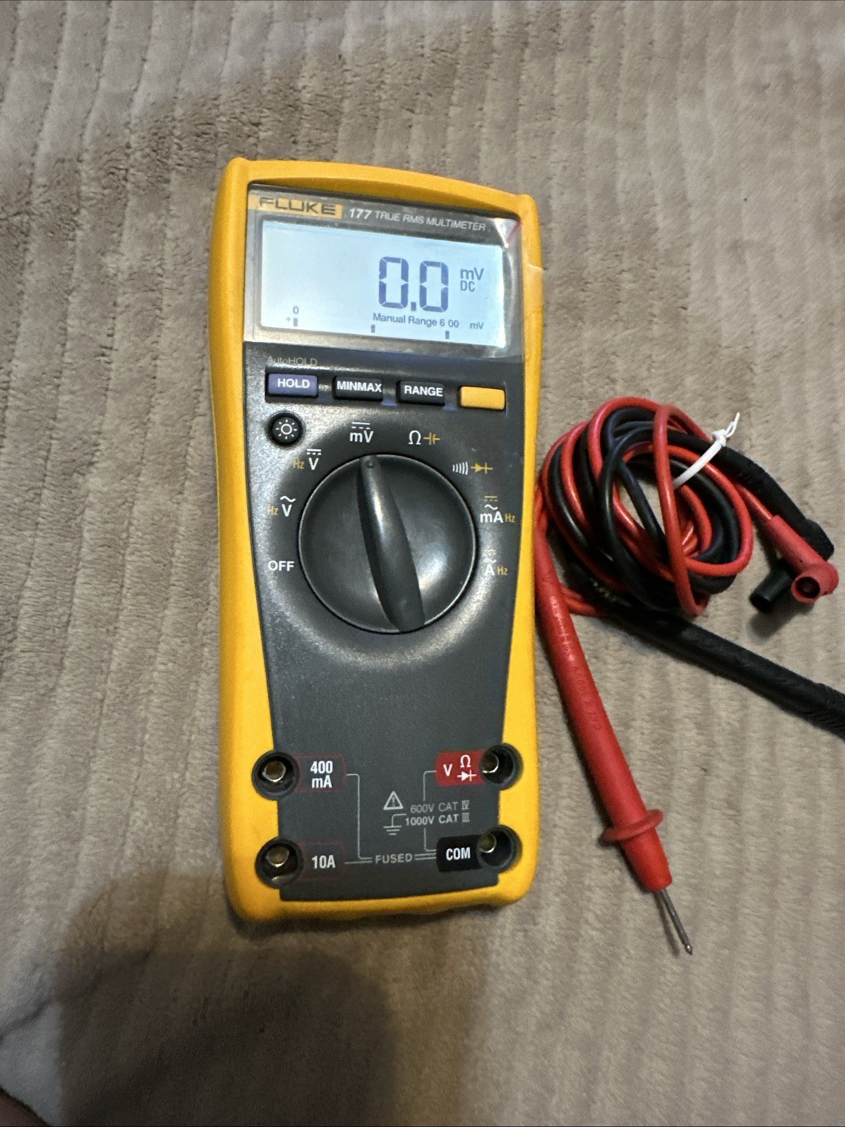 Fluke 177 True RMS Handheld Digital Multimeter CAT III 1000V AC/DC Resistance