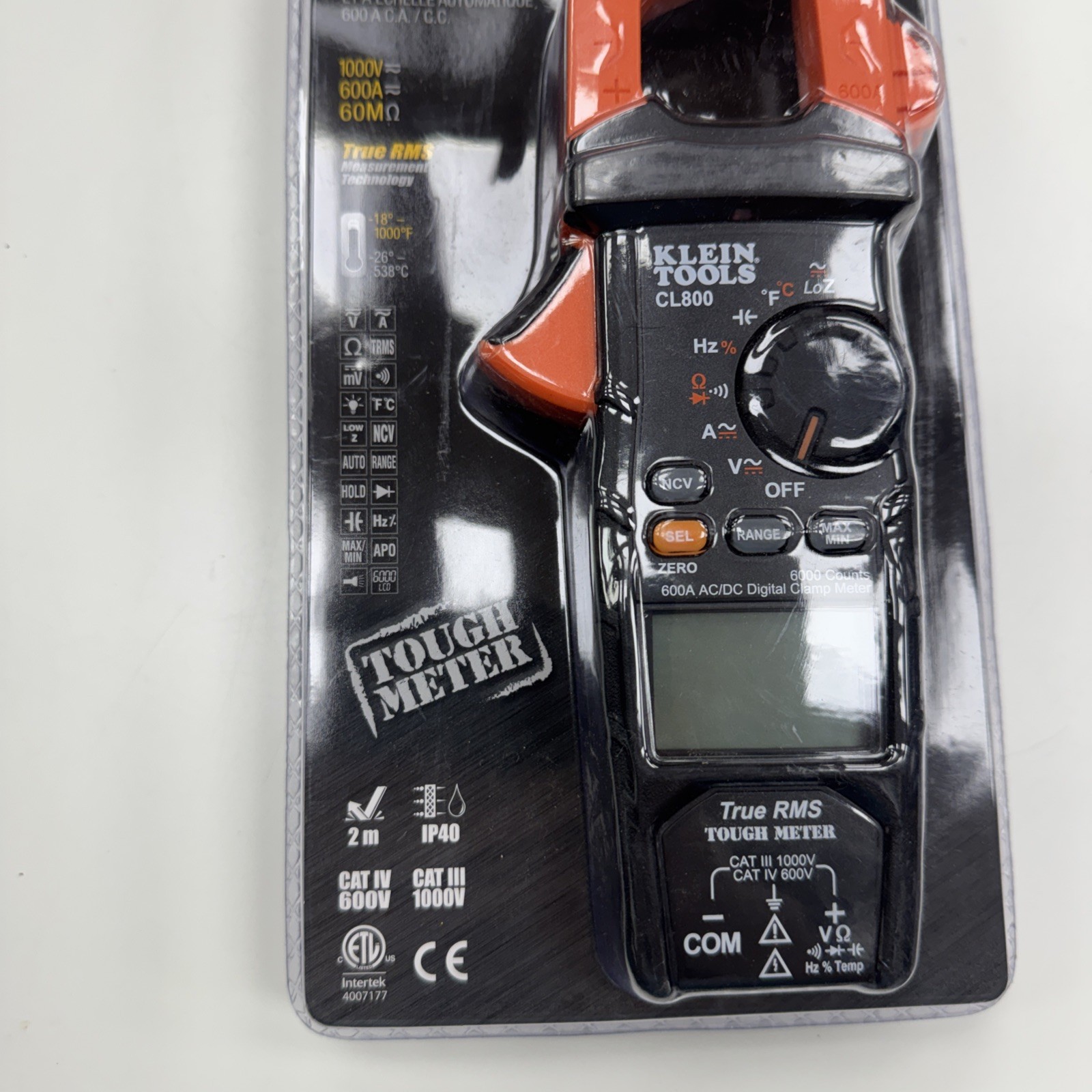 BRAND NEW Klein Tools CL800 600A AC/DC Auto-Ranging RMS Digital Clamp Meter Kit