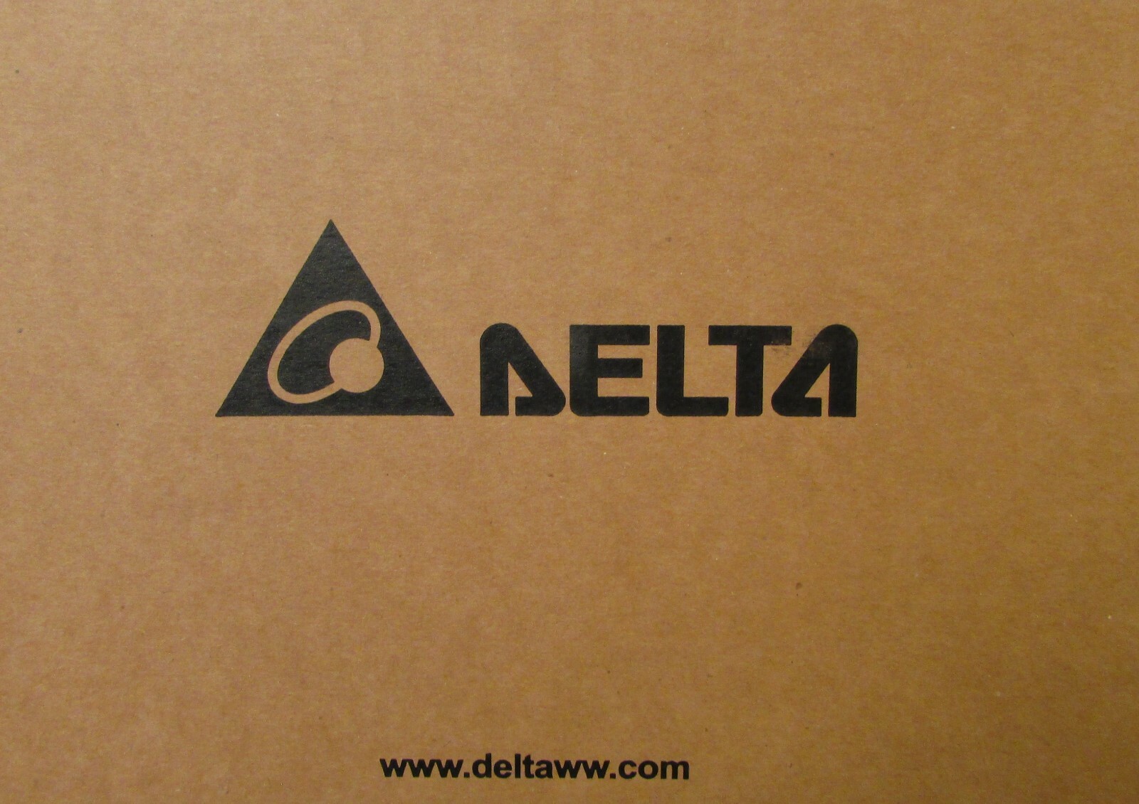 DELTA ECMA CA1010GS 1 KW 7.3 Amp 110V AC Servo Motor 3000 r/min