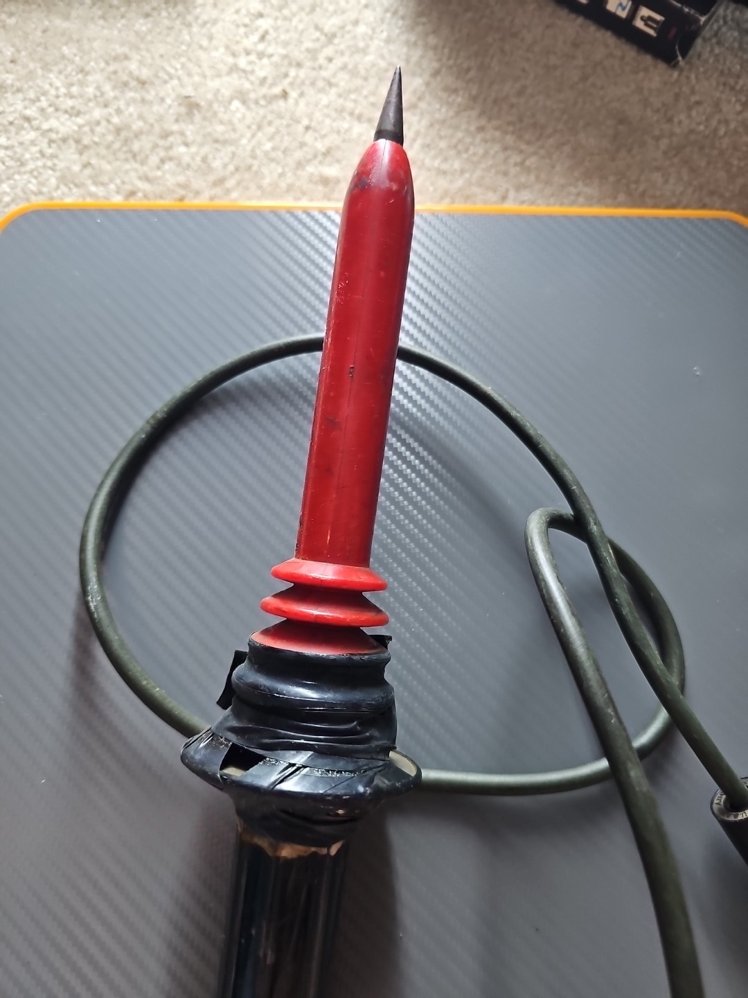 Electronix Express 01HVP40 High Voltage Probe