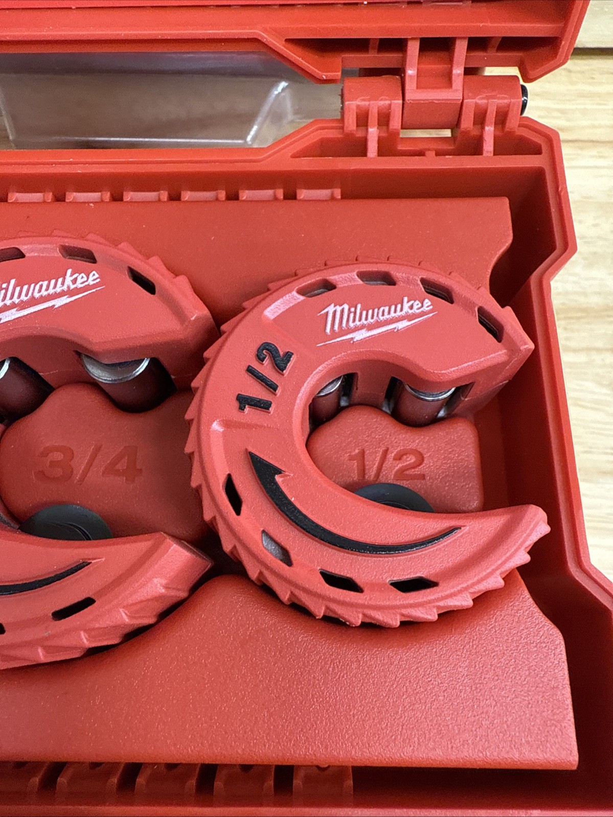 Milwaukee 48-22-4263 3pc Close Copper Quarters Tubing Cutter Set – DN29