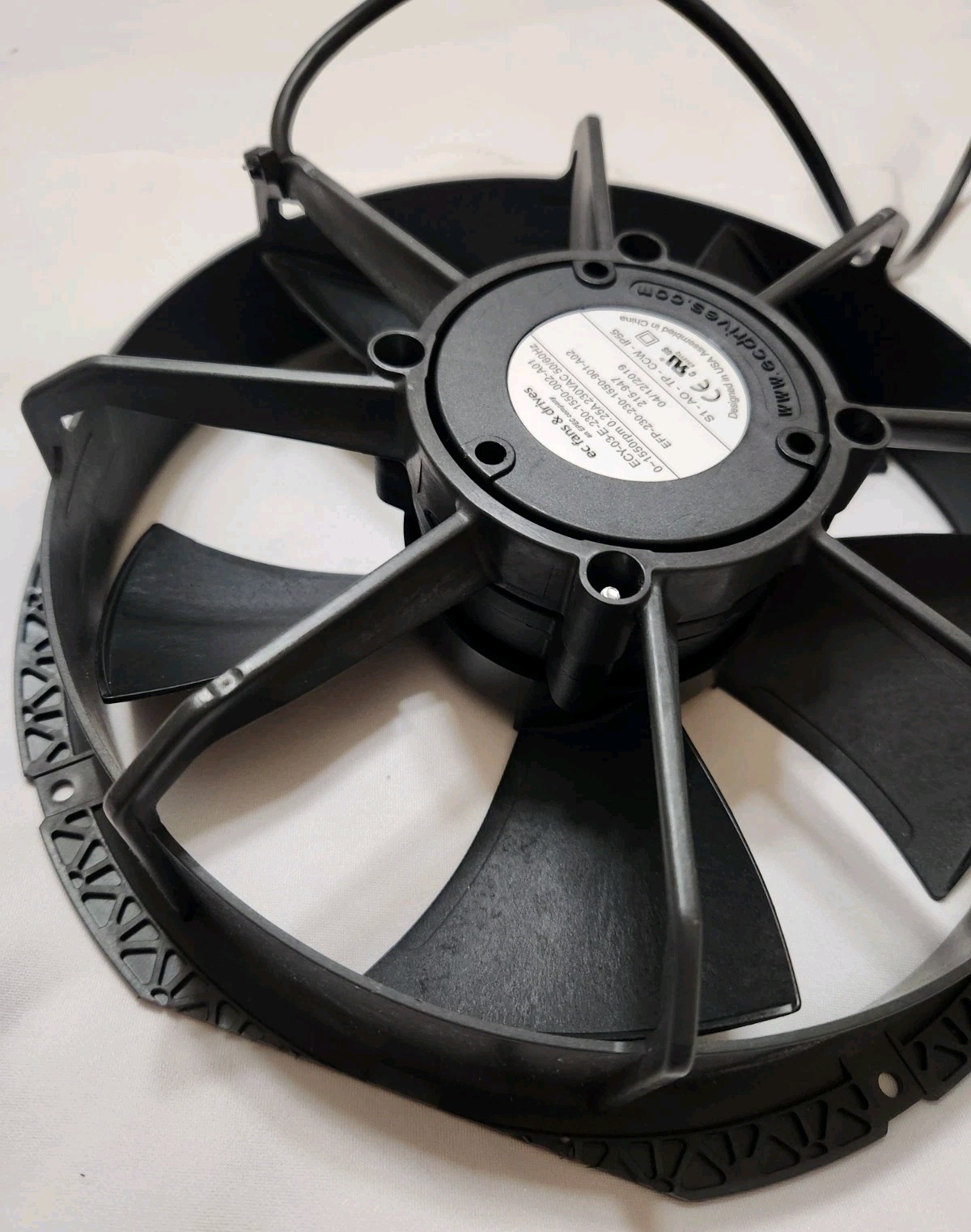 EPEC AC Fan Motor EC EFP Fan Pack with Wallring, 0-1550rpm 0.25A 230VAC 50/60Hz