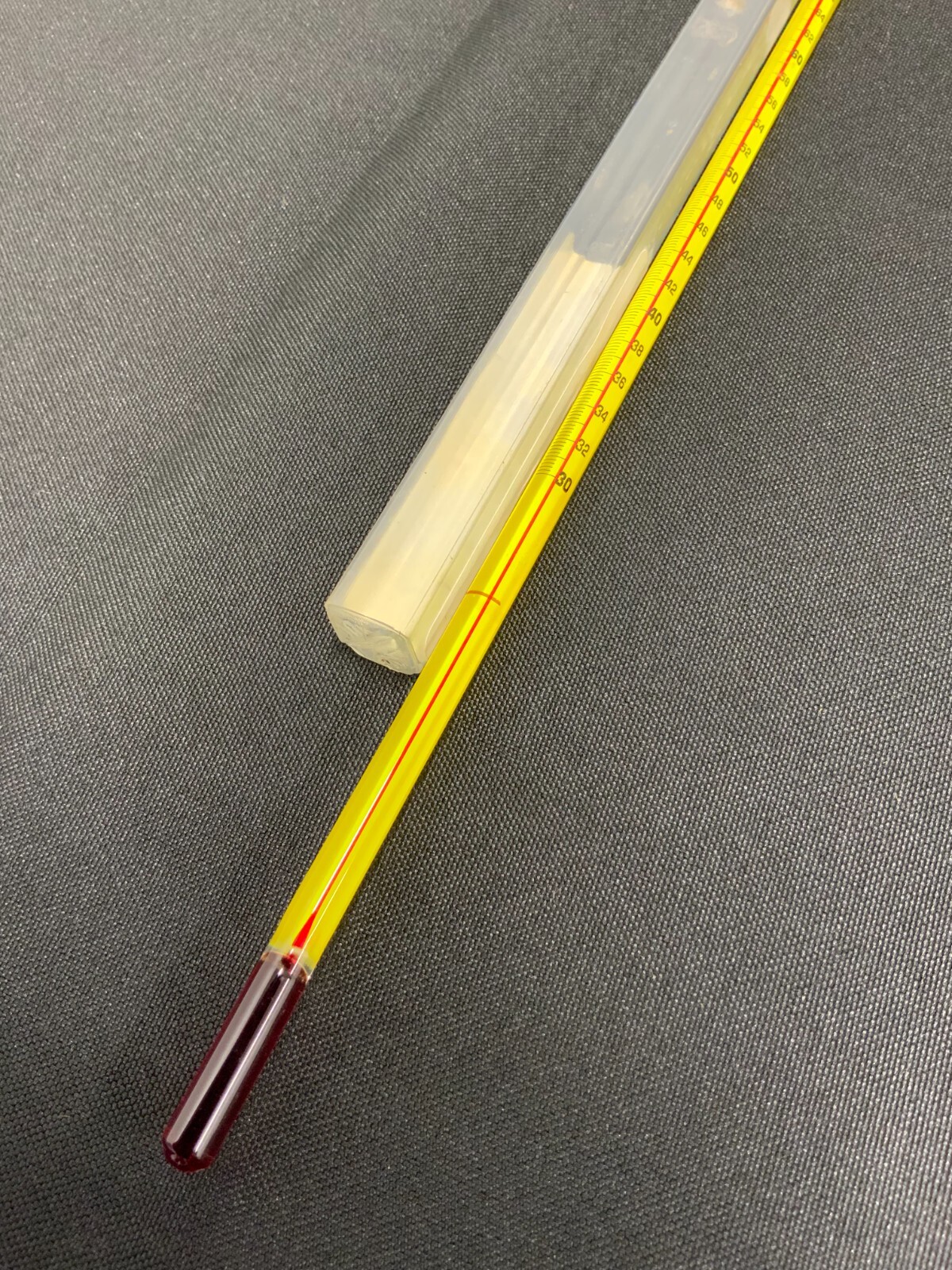 Lot of 2 Laboratory Thermometers ERTCO 1104 30-124 F & Fisherbrand 4885:1 243G