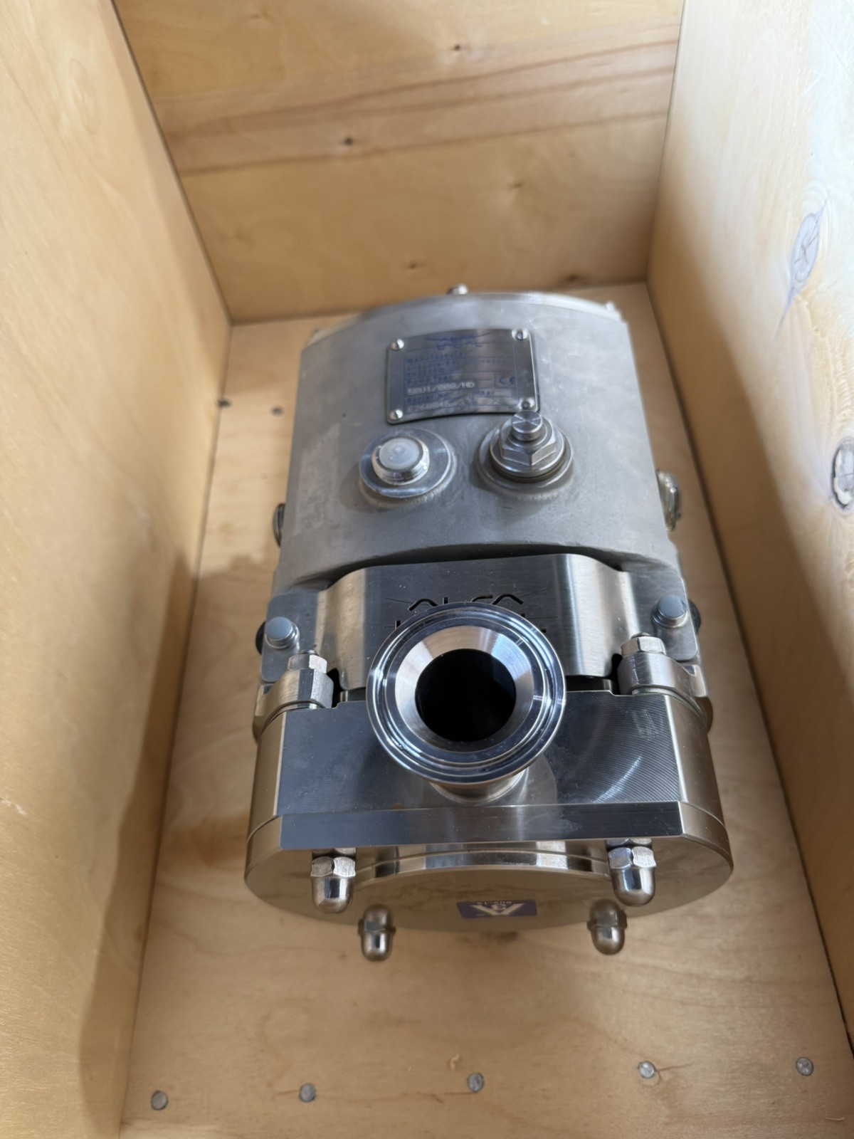 1-1/2″ Alfa Laval SRU1/008/HD SS Rotary Lobe Positive Displacement Pump