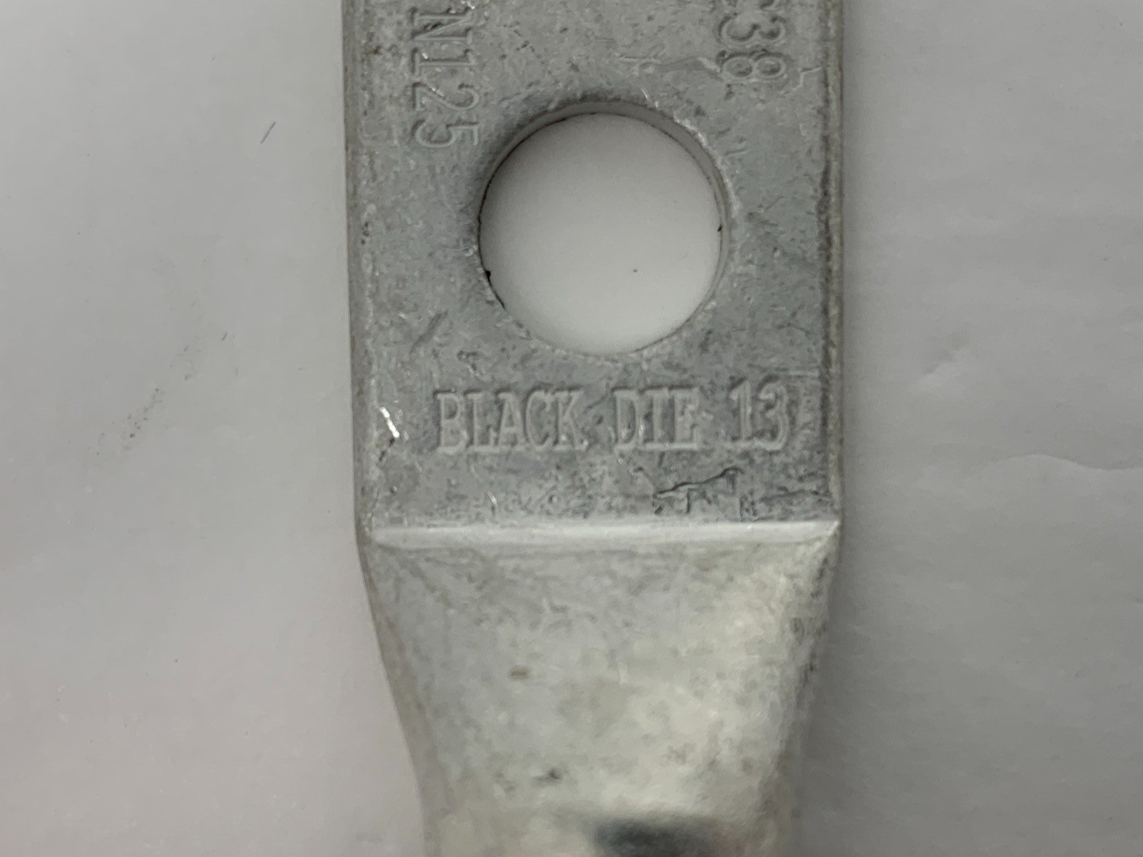Burndy YA262TC38 50239NL 2-Hole Compression Lug 2/0 AWG Solid/Stranded Copper