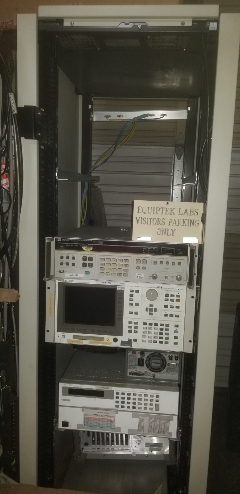 Keysight Agilent HP 19″ Equipment Server Rack 41U 6 FT outlets & fans HP E3662A