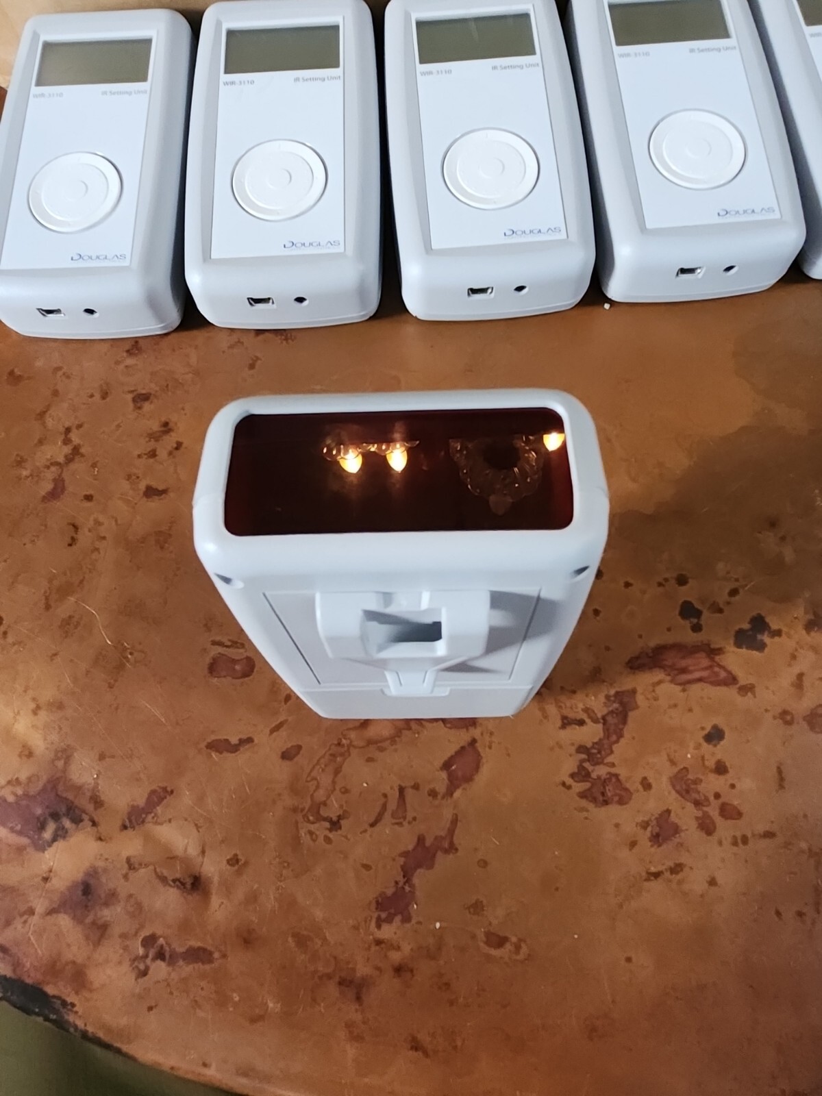 Universal Douglas Lighting Controls WIR-3110 DIALOG IR Setting Unit Remote