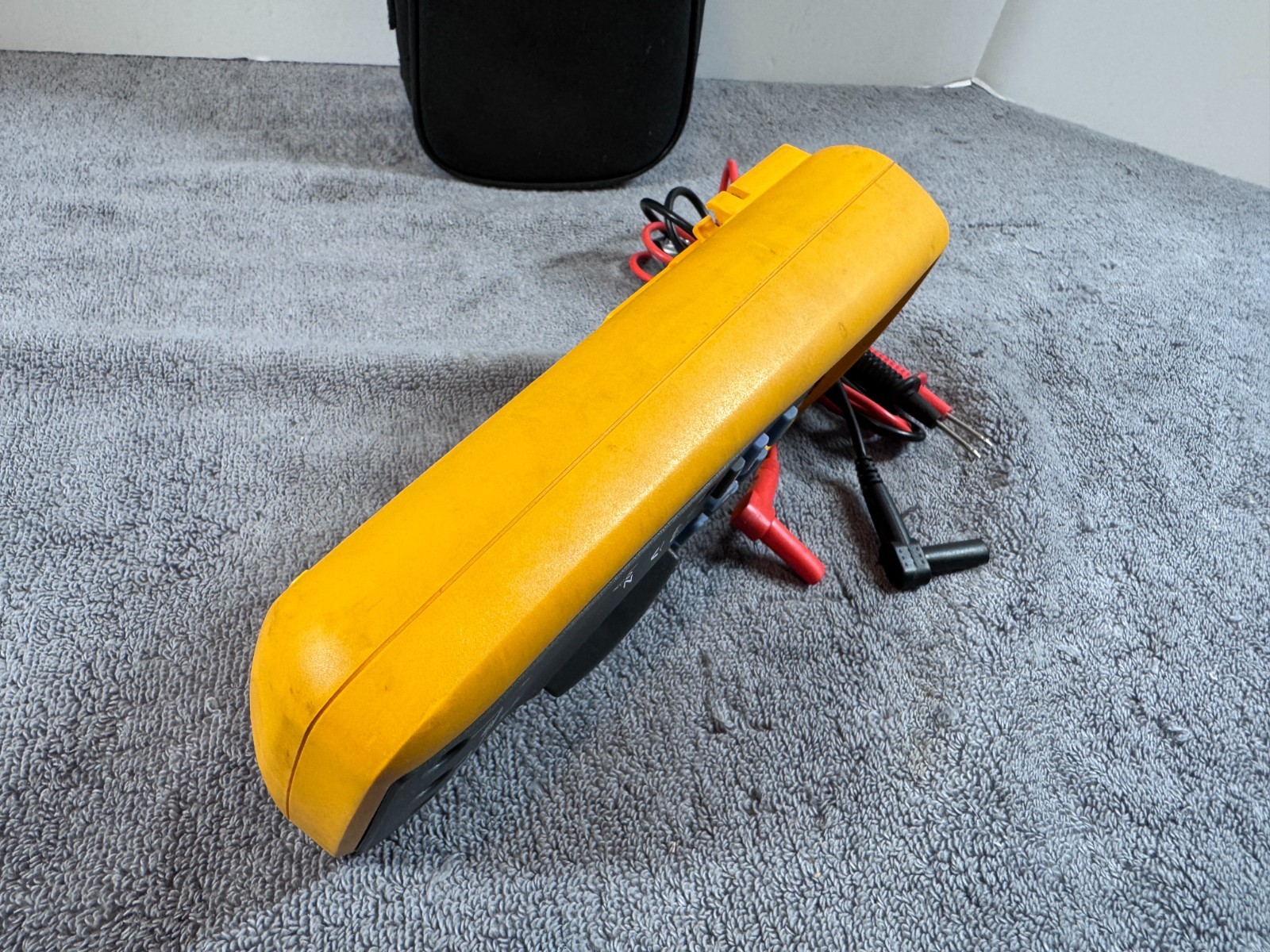 Fluke 289 True RMS Industrial Multimeter w/ Leads and Pouch