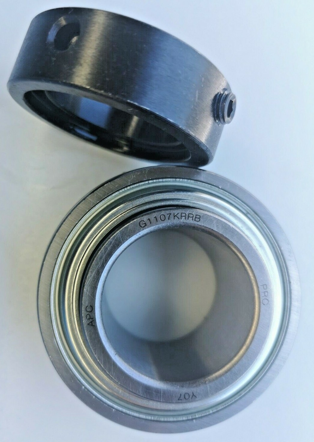 Premium G1107KRRB AG Bearing 1-7/16″ Bore w/ Locking Collar Relube Type 131574