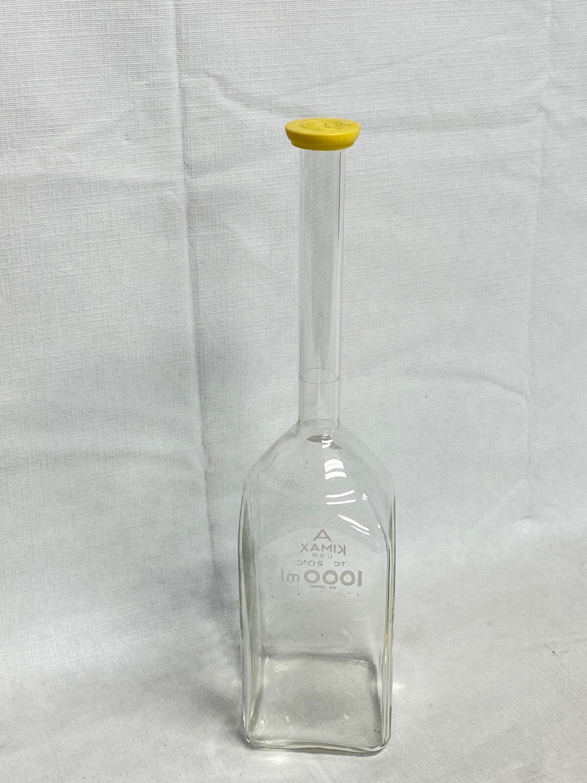 KIMAX KIMBLE DWK Glass 1000mL 1L Square Volumetric Flask w/ Snap Cap 28000