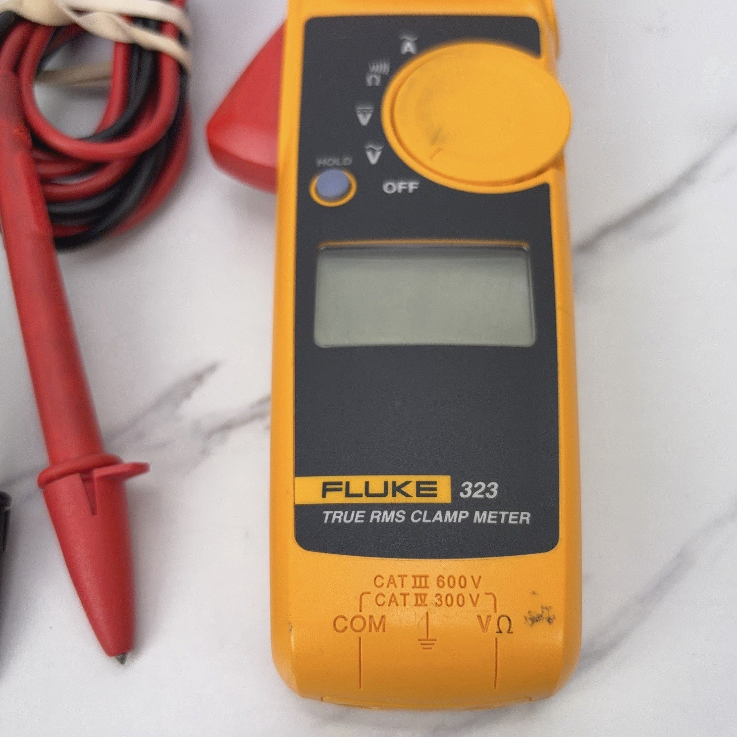 Fluke 323 True RMS Clamp Meter w/Fluke Leads – TESTED / WORKS – READ