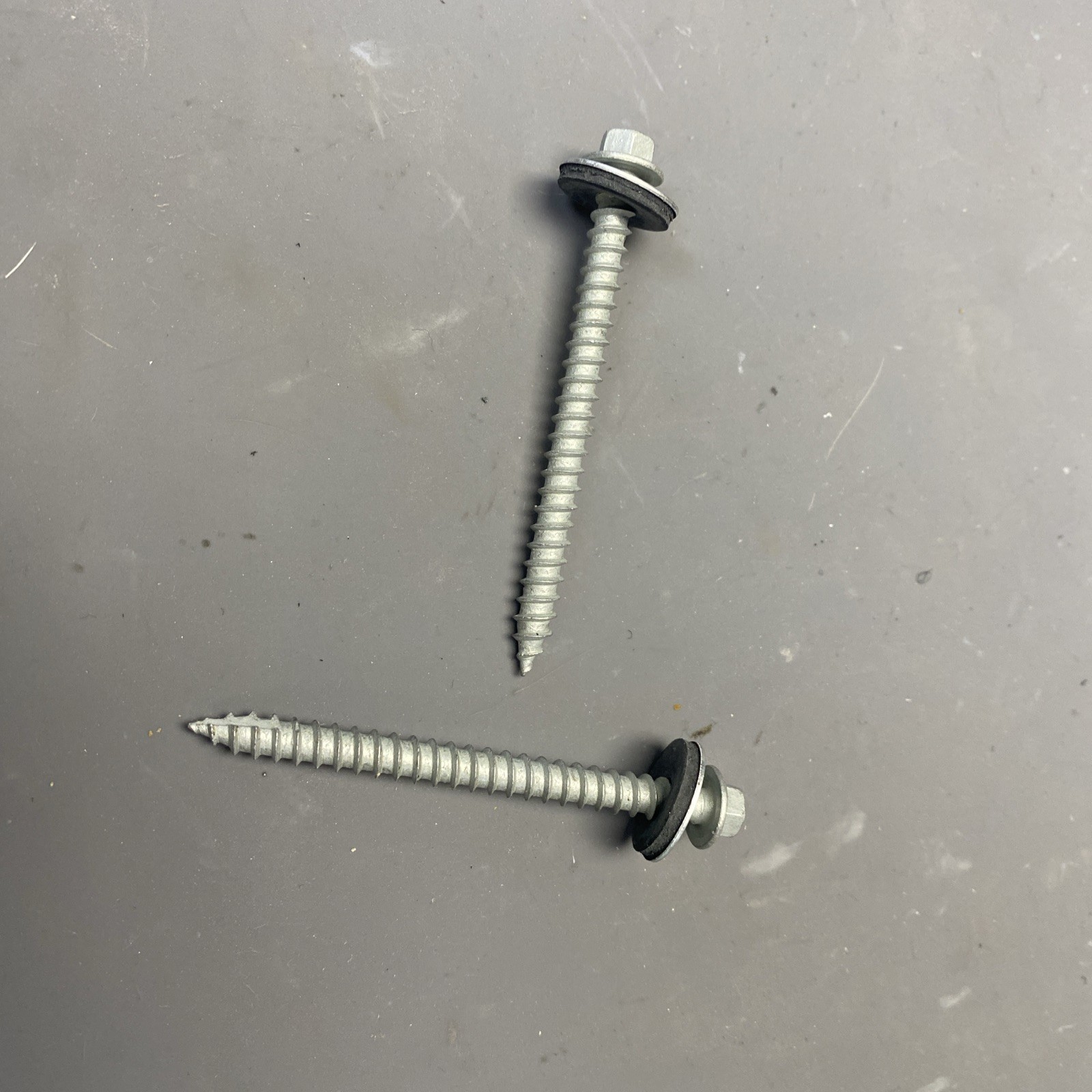 #12 x 2-1/2 Hex Neoprene Washer Roofing Screws Galvanized Unpainted Sharp 250ct