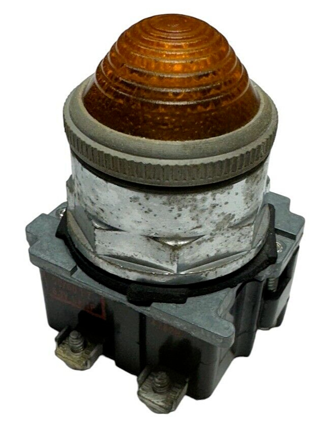 Cutler-Hammer 10250T Contact Block, 6.3V Amber Light, 50/60Hz, 4782H