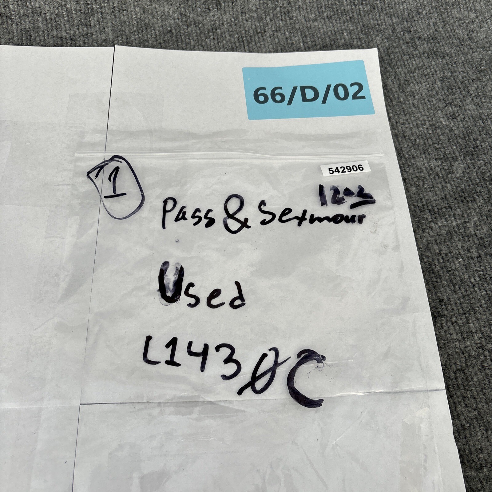 Pass & Seymour L1430C 30A 125/250V 3P 4W Twist Lock Receptacle Connector Used