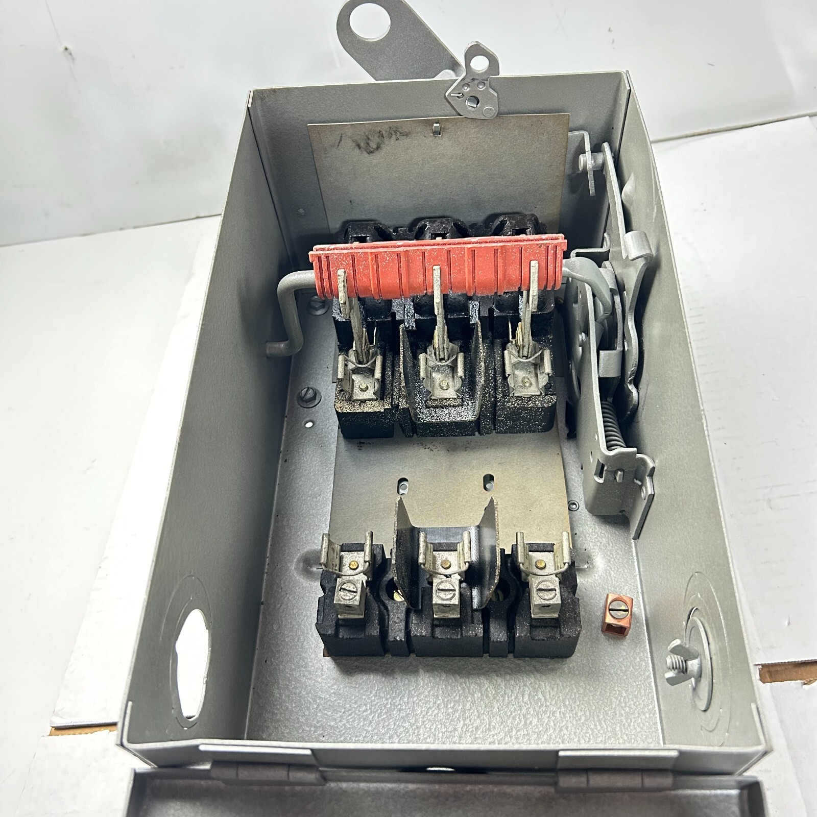 SQUARE D PQ3603G Vertical Busplug 3P 3W 30 Amp 600V max
