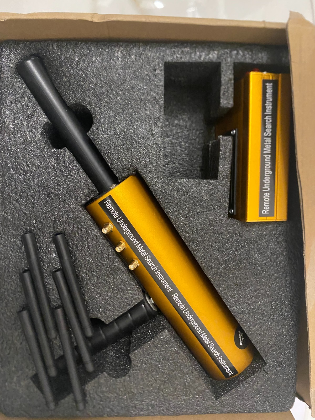 AKS Remote Underground Metal Search Instrument for Copper, Silver and Gold