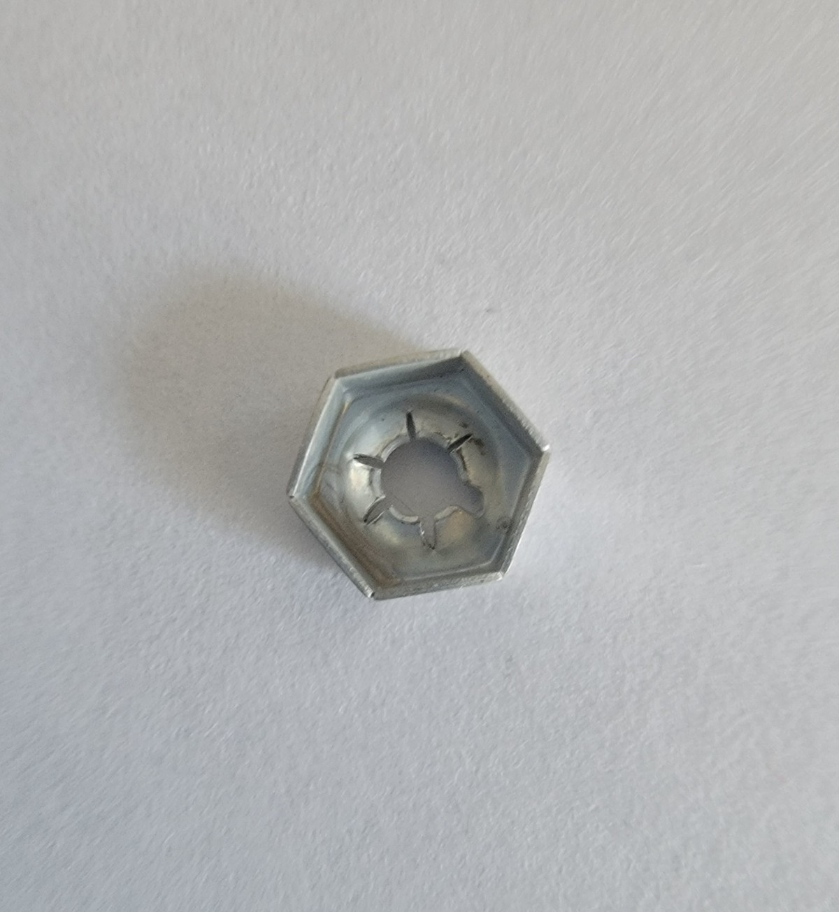 AN356-632 Pal Nut Stamped Nut 6-32 Steel ALT. AC356-632 MS27151-5 – Lot of 18