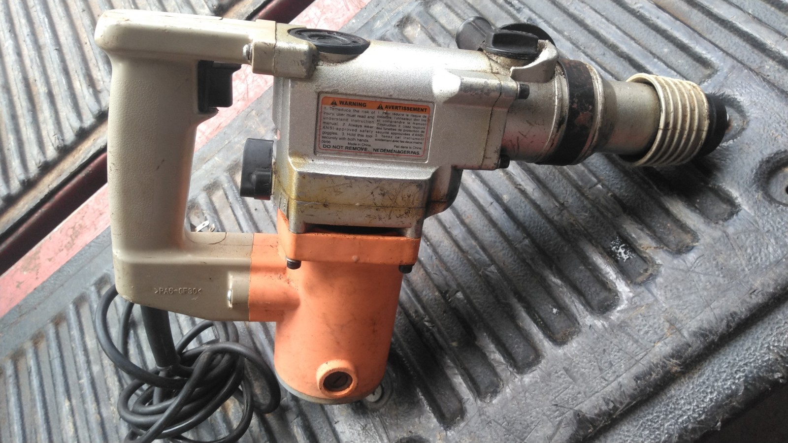 chicago electric rotary hammer drill (Corded)