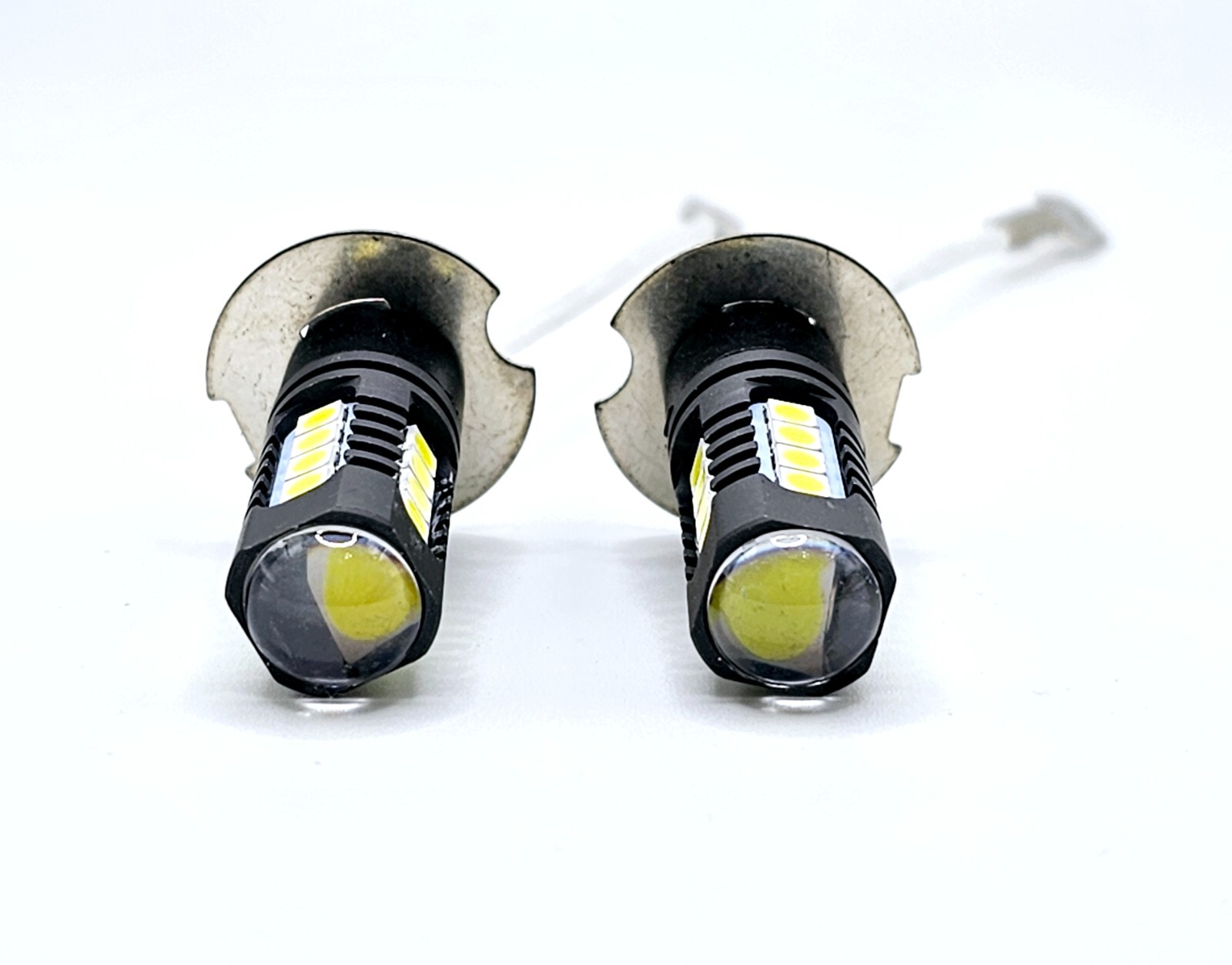 2 Super LED light bulbs for Case IH Tractor Magnum series, MX series, MXM series
