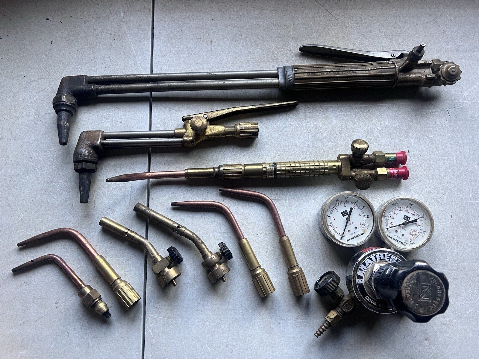 Airco Cutting Welding Torch Lot 4790 818-0750 Uniweld 830 Berzumatic 14103