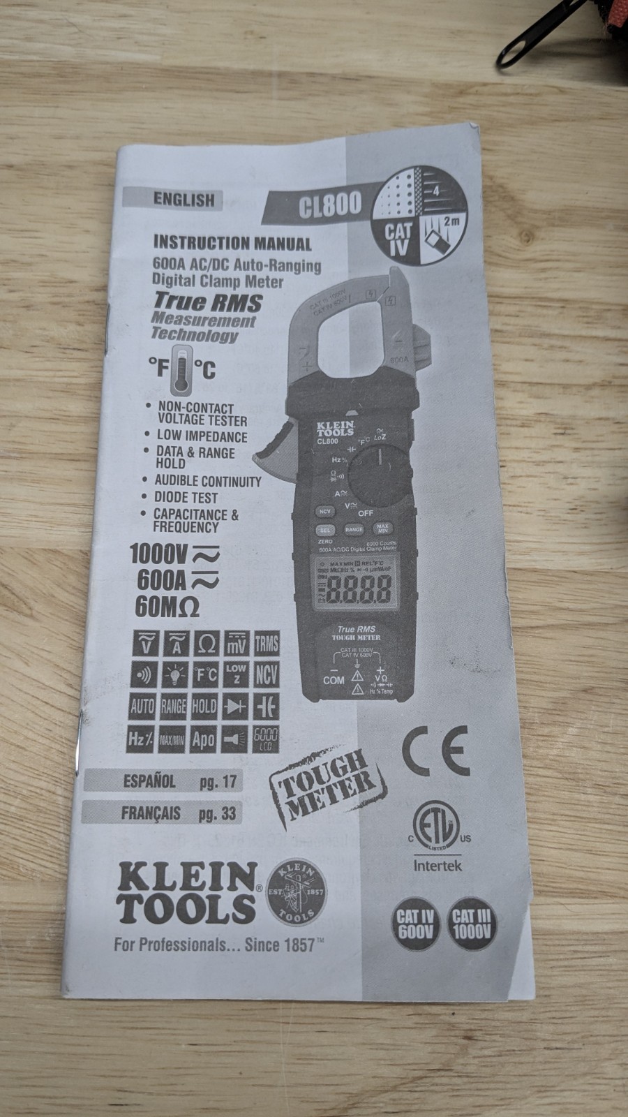 Klein Tools CL800 AC/DC True RMS Auto-Ranging Digital Clamp Meter TESTED Working