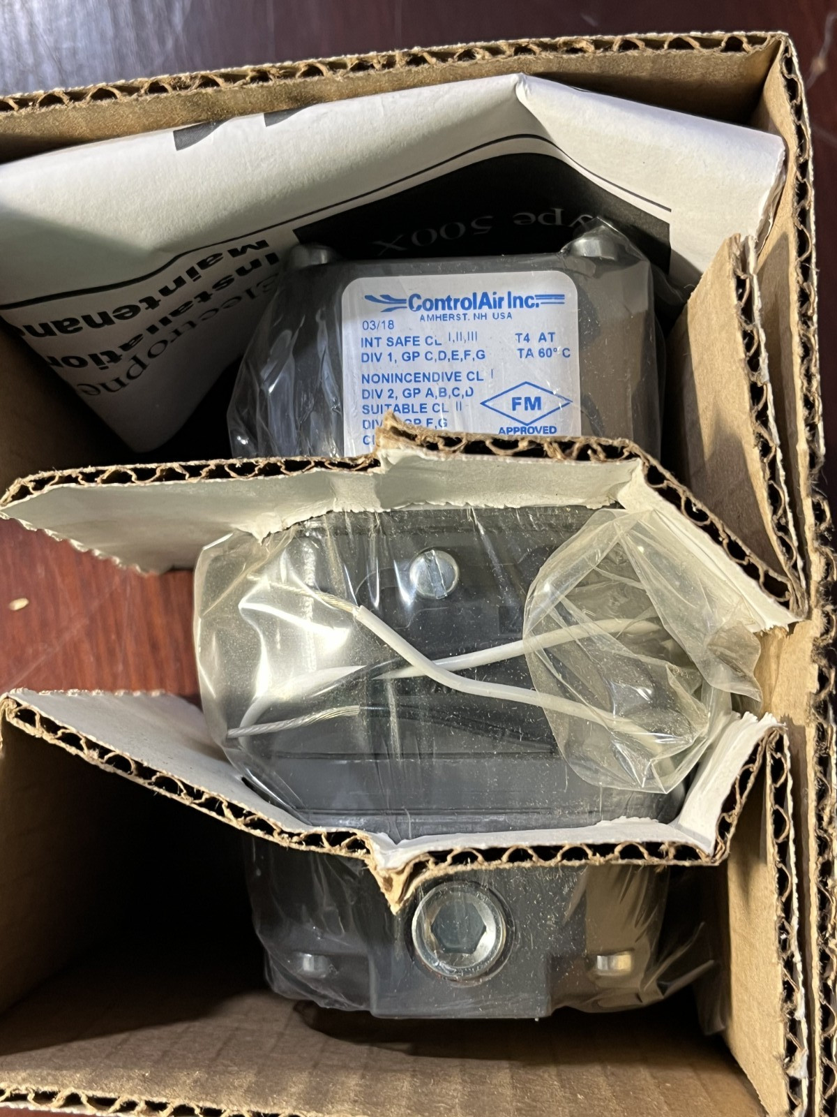 ControlAir Inc. 500-AHW 4-20mA x 3-120# 429-850-061 Control Air I/P Transducer