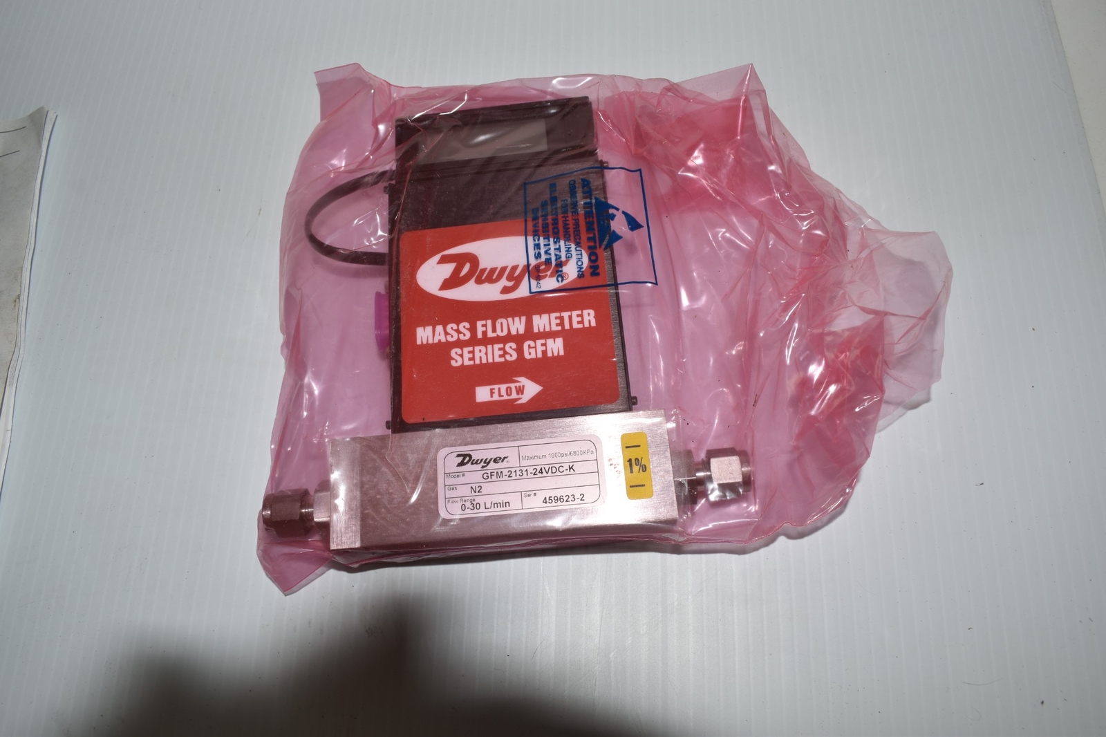 ^^ DWYER GFM-2131 Mass Flow Controller – N2 0-30 L/MIN NEW- SEALED! (EWP75)