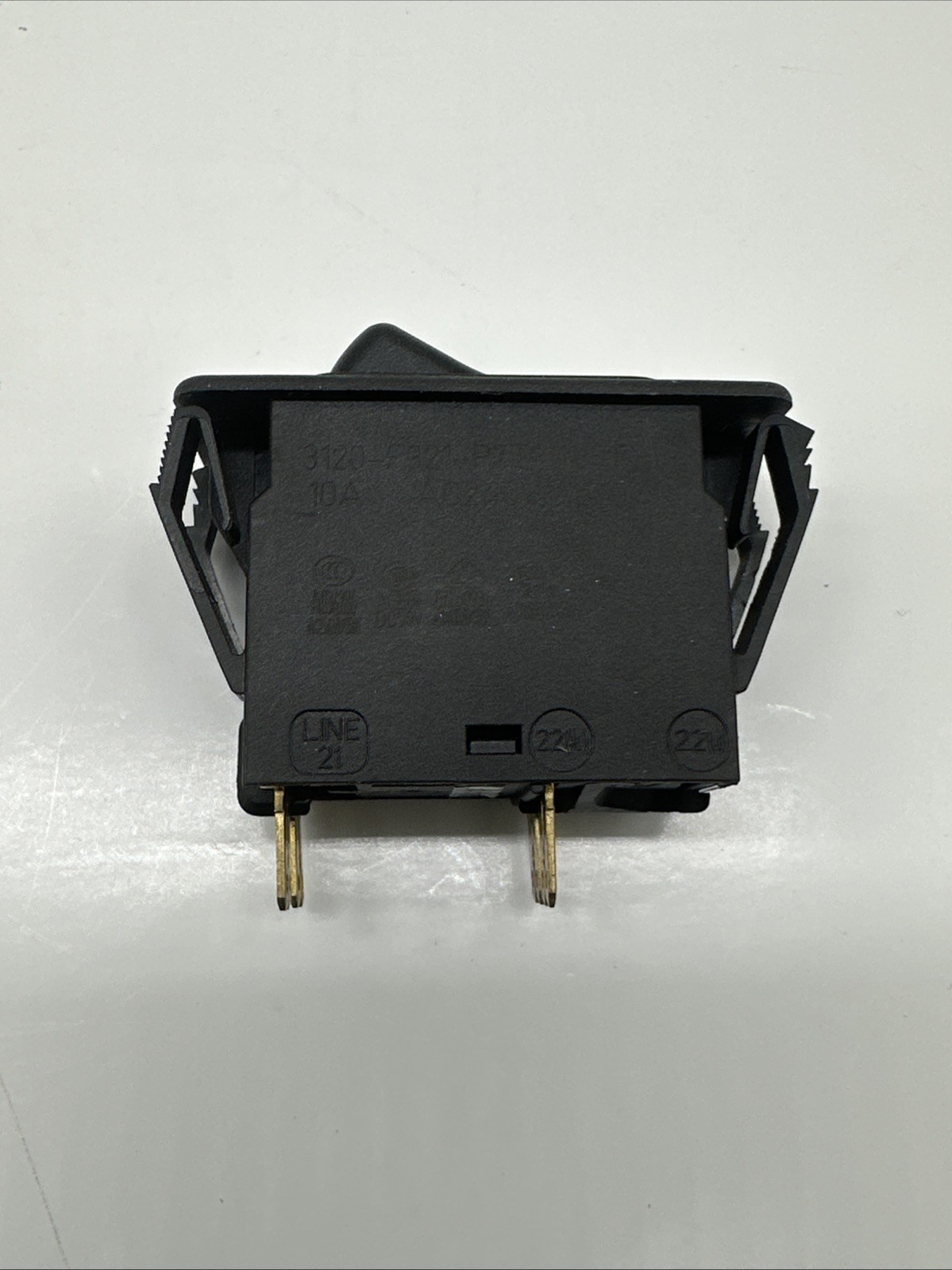 E-T-A Circuit Breaker Switch Combo 3120-F321-P7T1-W02D (1693)
