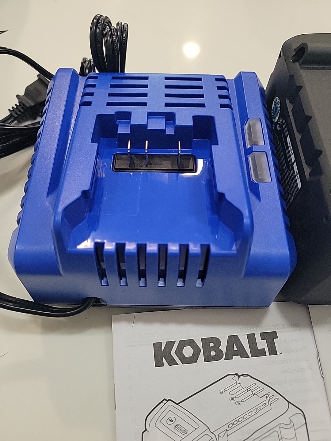 Kobalt KCH 2401-03 24V Lithium-ion Charger & 2 24v 4ah Batteries