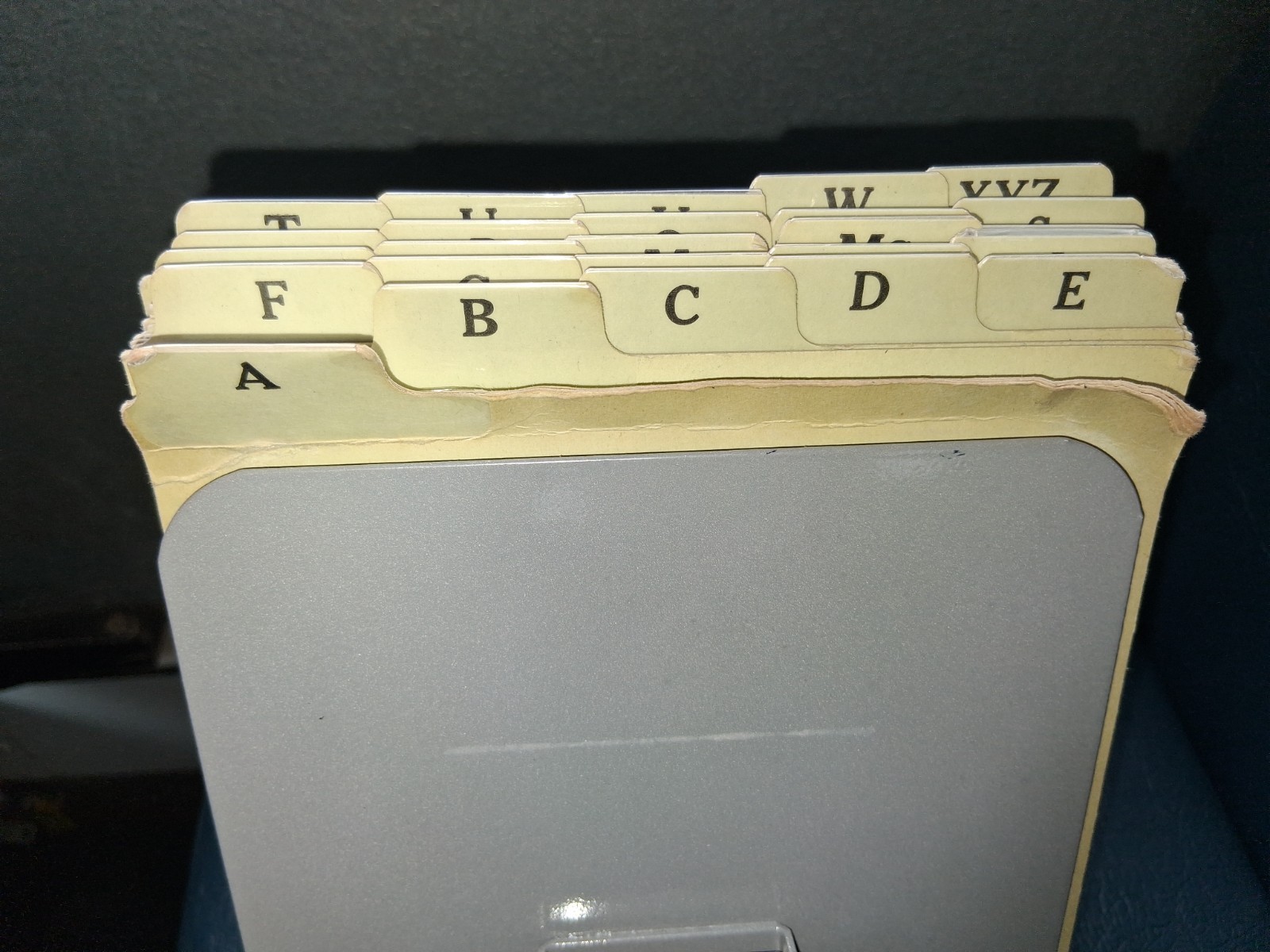 Vintage Nebs 944 Posting File For Forms Up To 6 1/2 x 9 1/4″ With 25 Cards
