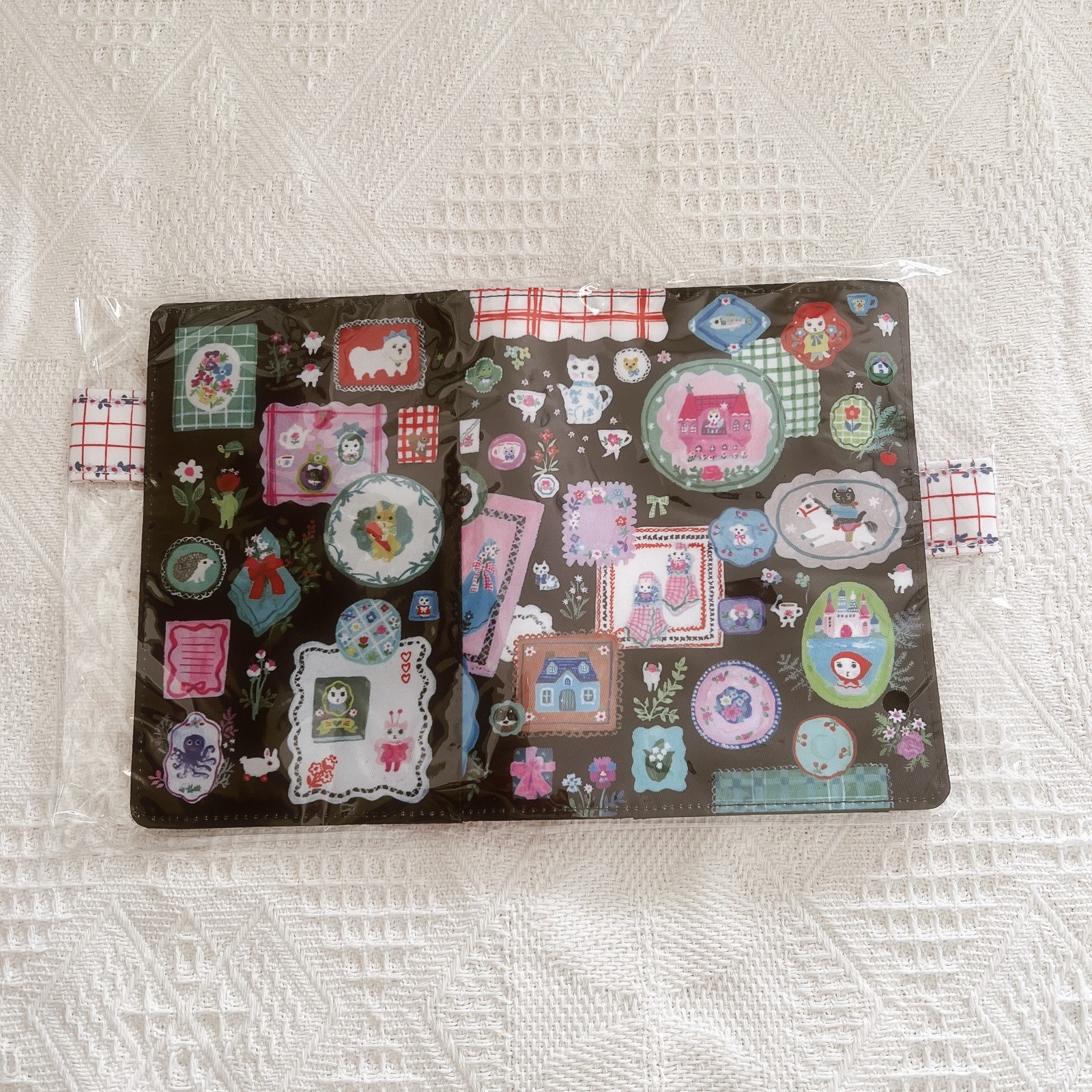Hobonichi Techo A6 Cover Yumi Kitagishi Shiro Neko + Pencil Board Set Japan
