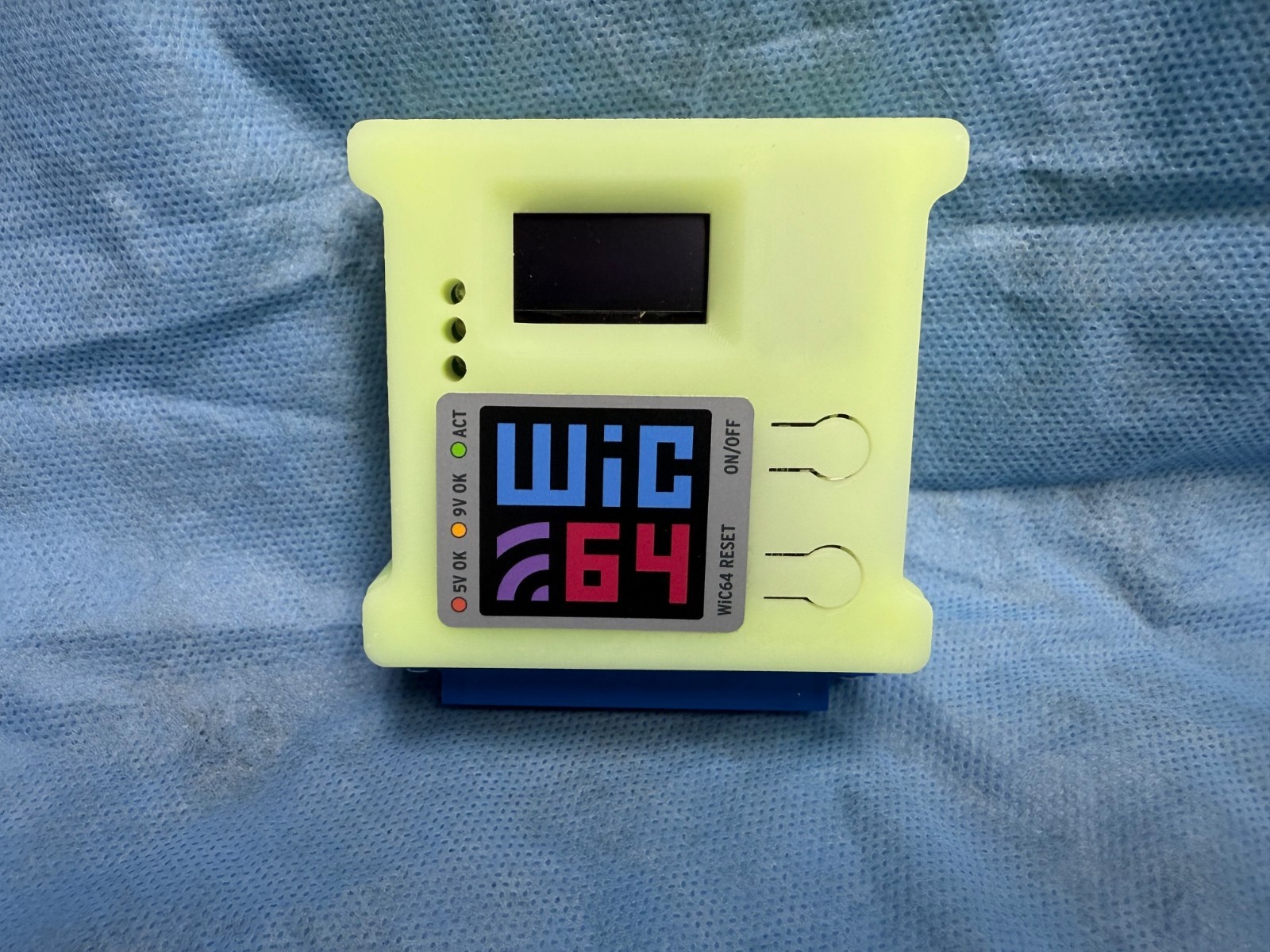 WiC64 – WiFi Module – Commodore C64 / SX64 / C128 / VIC20 – Assembled Version