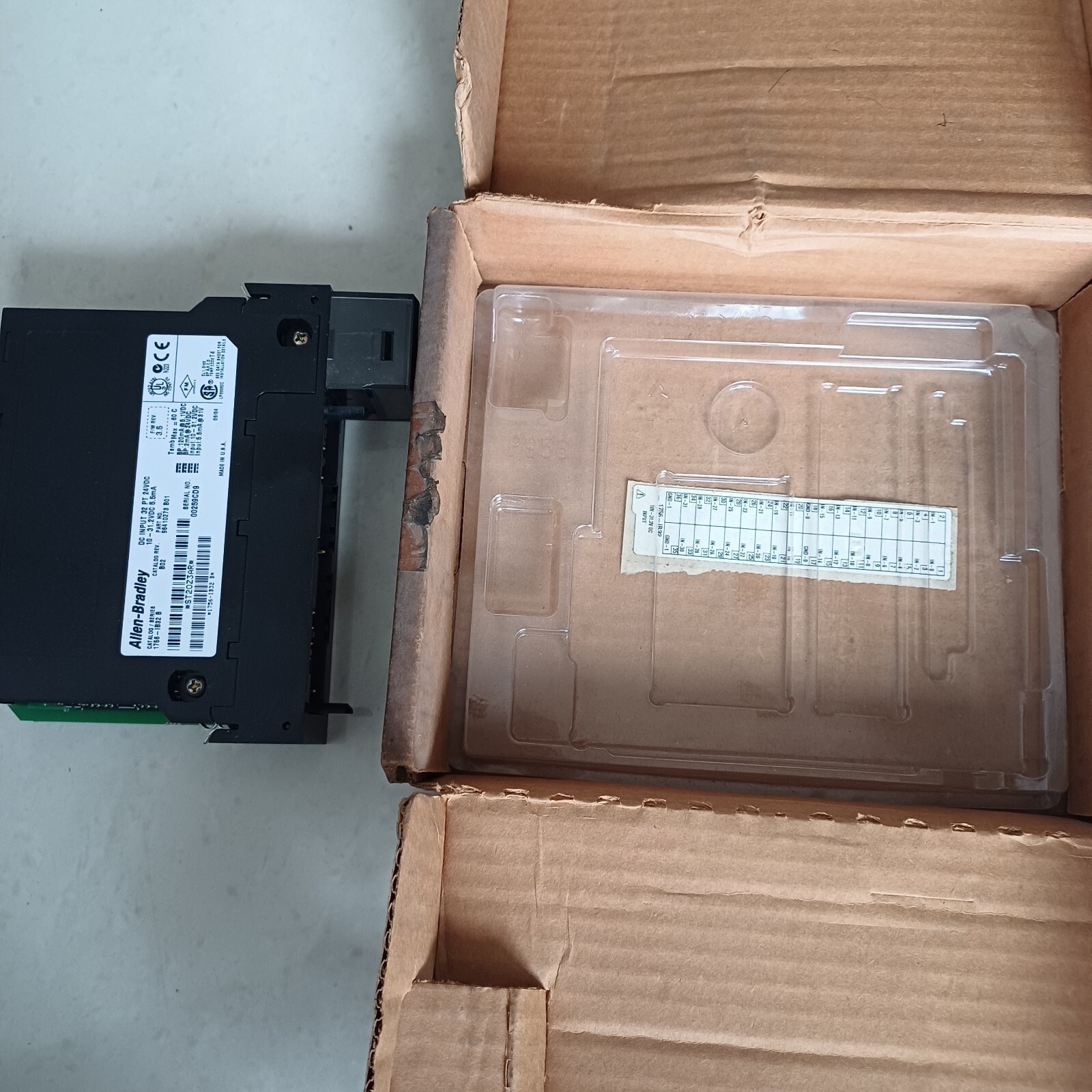 NEW ALLEN BRADLEY 1756 IB32 ControlLogix 32 Pt 12/24V Module AB 1756IB32 USA
