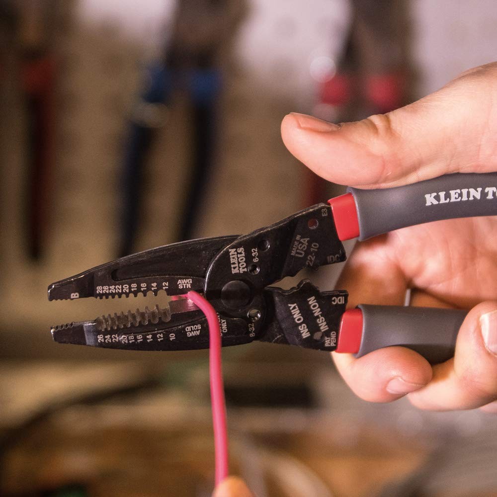 Klein Tools 1019 10 – 26 AWG Solid, 12 – 28 Stranded, Gray/Red