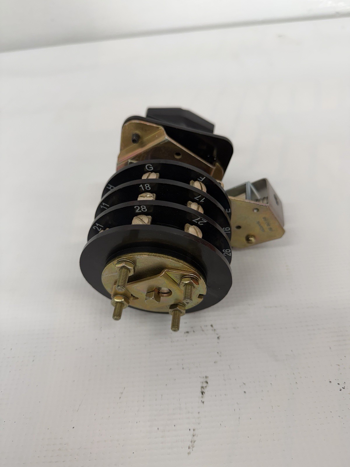 Electroswitch Series 24 LOR Lock Out Relay 7802D 125VDC Used Take Out