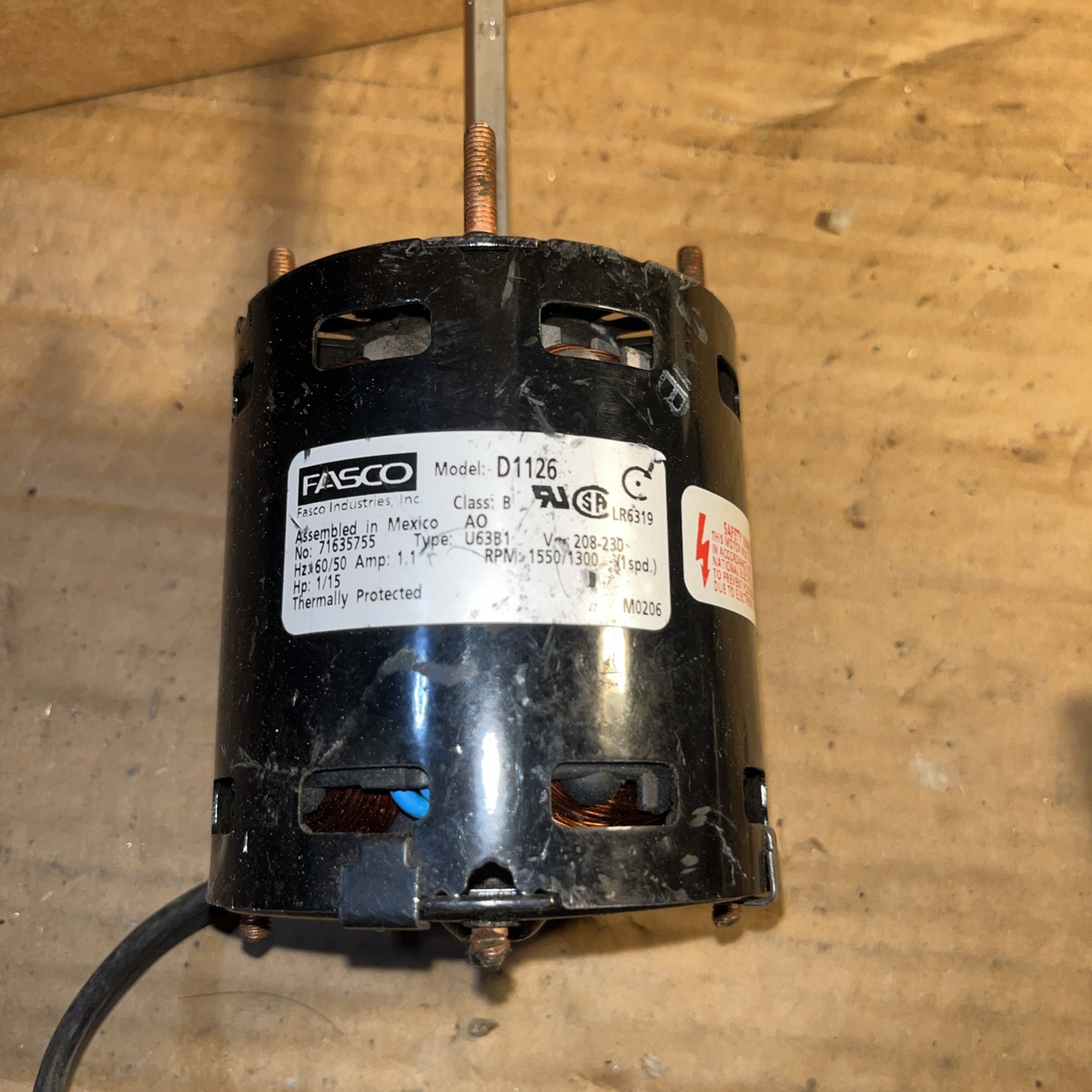 FASCO D1126 Refrigeration Fan Motor 71635755 1/15HP 1550/1300RPM 208/230V 1.1A
