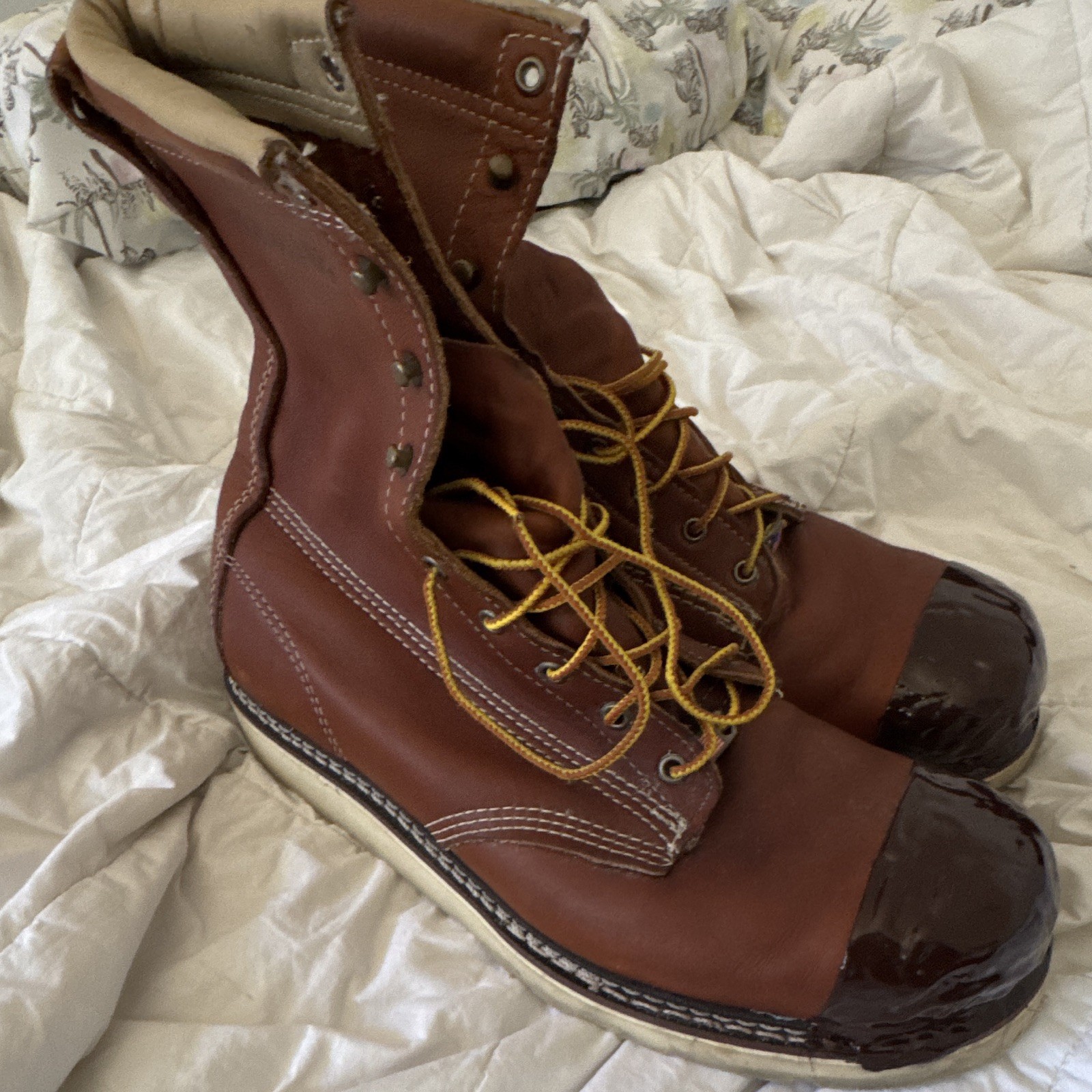 Carolina round toe boots men’s 11