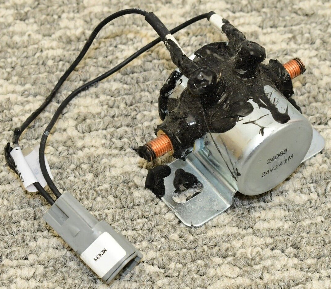 Cole Hersee 24063 24V Insulated Continuous Duty SPST Solenoid – UNUSED w/ Leads