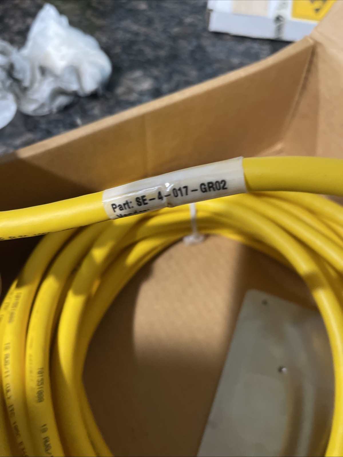 TURCK VB 80-P7X9-CS12 / VB80P7X9CS12 With 12-PIN M23 CABLE SE-4-017-GR02 New