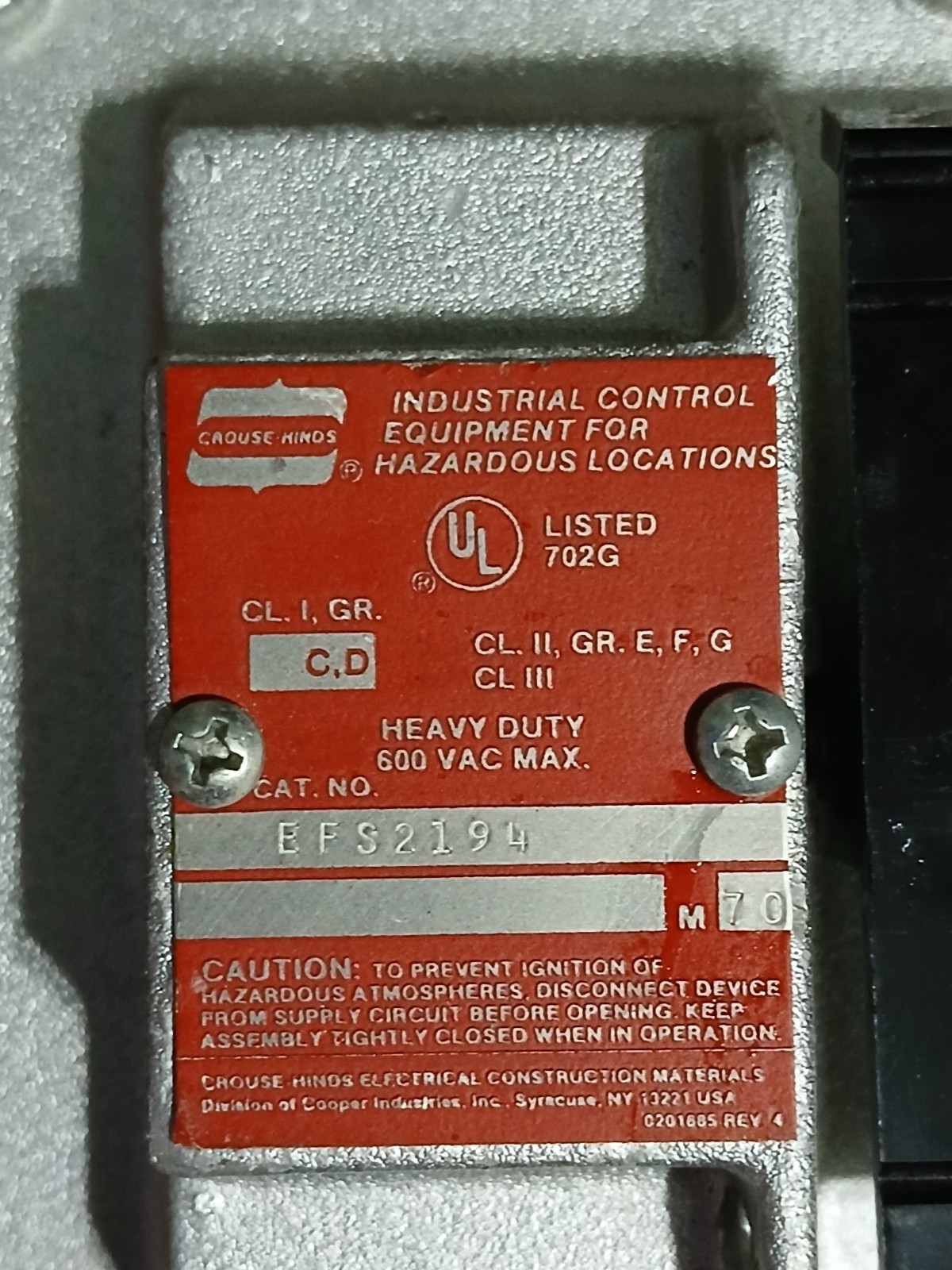 Crouse-Hinds EFS2194 Explosion Proof Tumbler Switch Condulet 3/4 EDS-271 New
