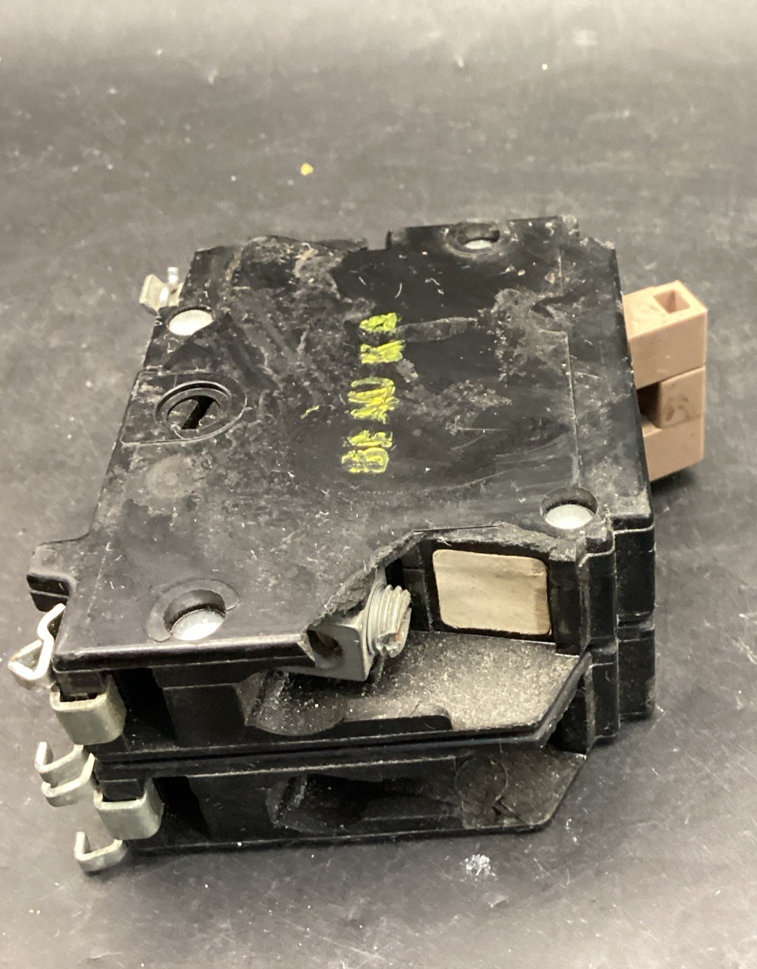 Eaton CH230 Plug-On Circuit Breaker 30A 2P 120/240V Chipped Used Metal Feet
